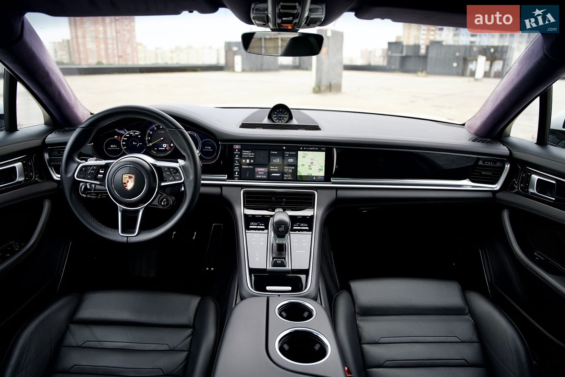 Porsche Panamera 2019 VIN WP0ZZZ97ZKL124329 фото оголошення 26 з 48