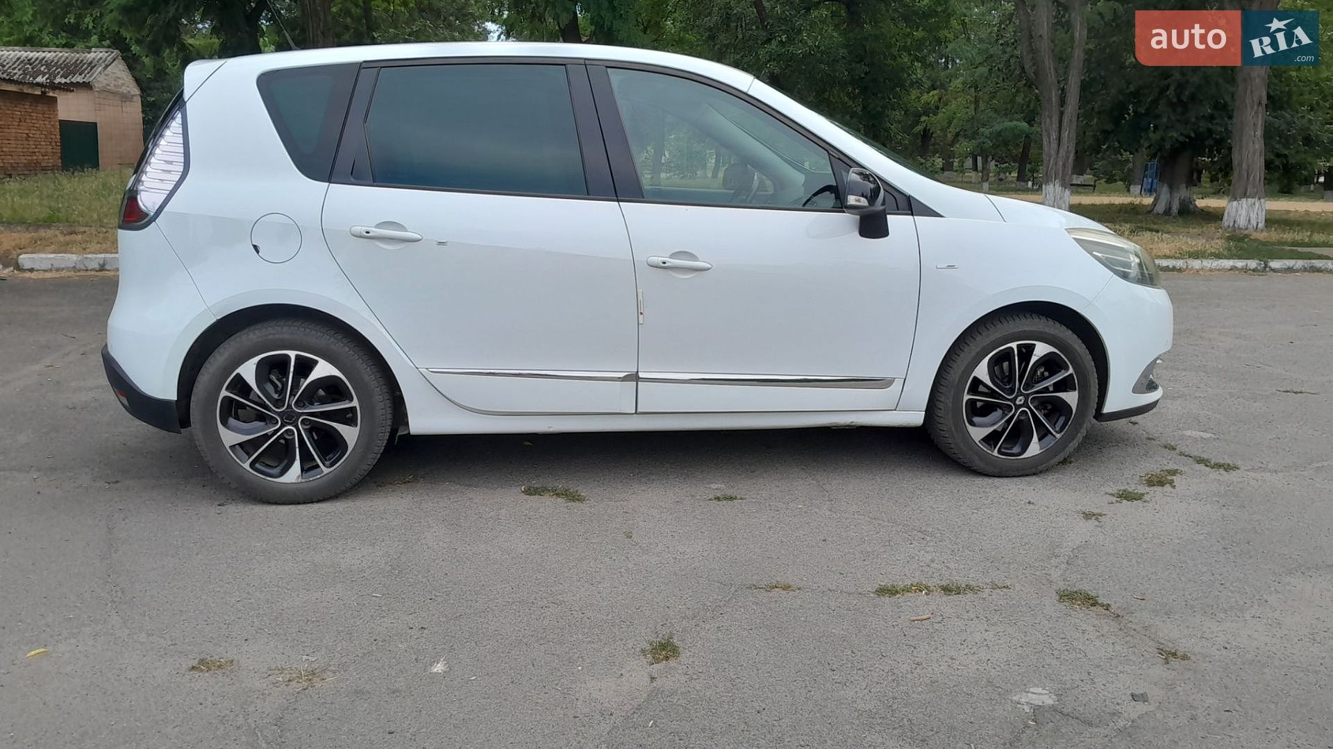Renault Scenic 2015 VIN VF1JZ490J53629590 фото оголошення 18 з 33