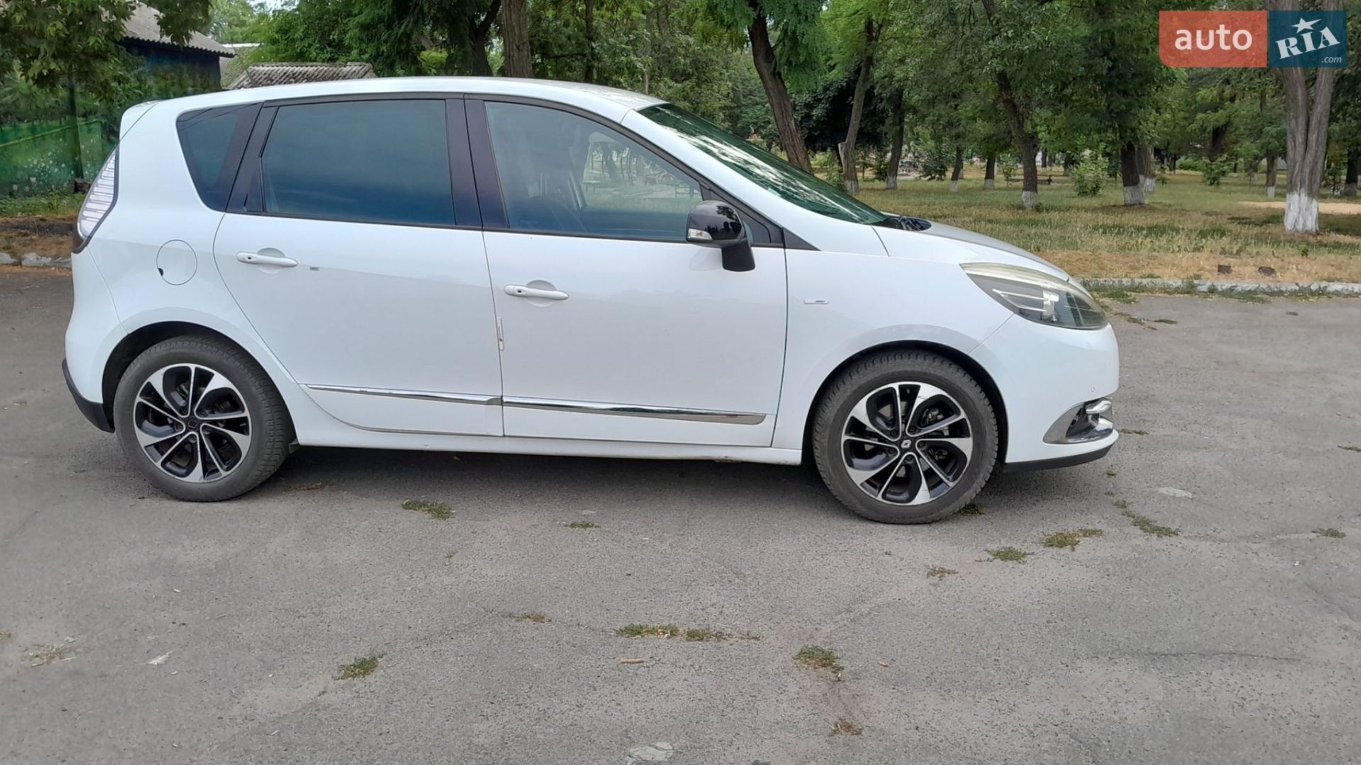 Renault Scenic 2015 VIN VF1JZ490J53629590 фото оголошення 9 з 33