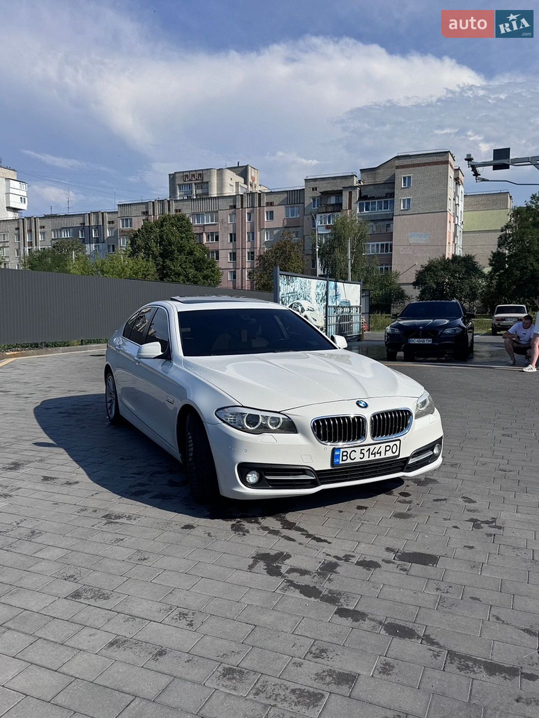BMW 5 Series 2012 VIN WBAFZ9C52DC751968 фото оголошення 4 з 16
