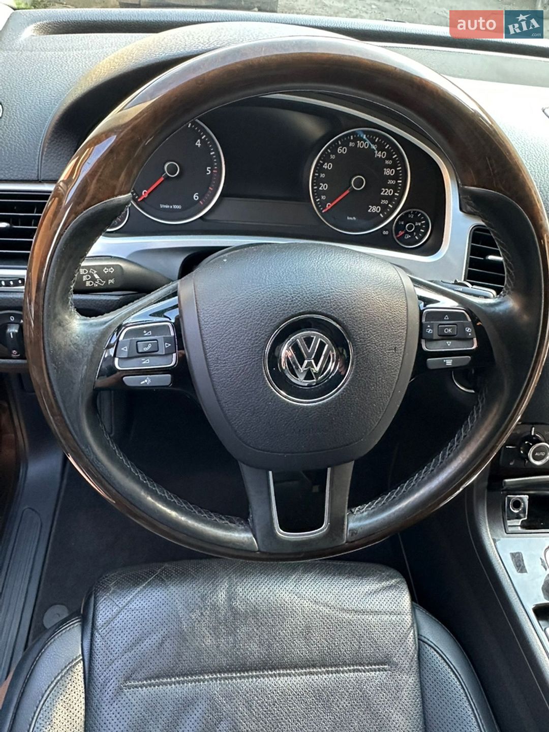 Volkswagen Touareg 2013 VIN WVGZZZ7PZDD025086 фото оголошення 23 з 25
