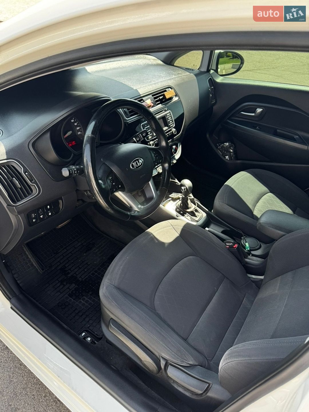 Kia Rio 2016 VIN KNADN412BG6096853 фото оголошення 9 з 11