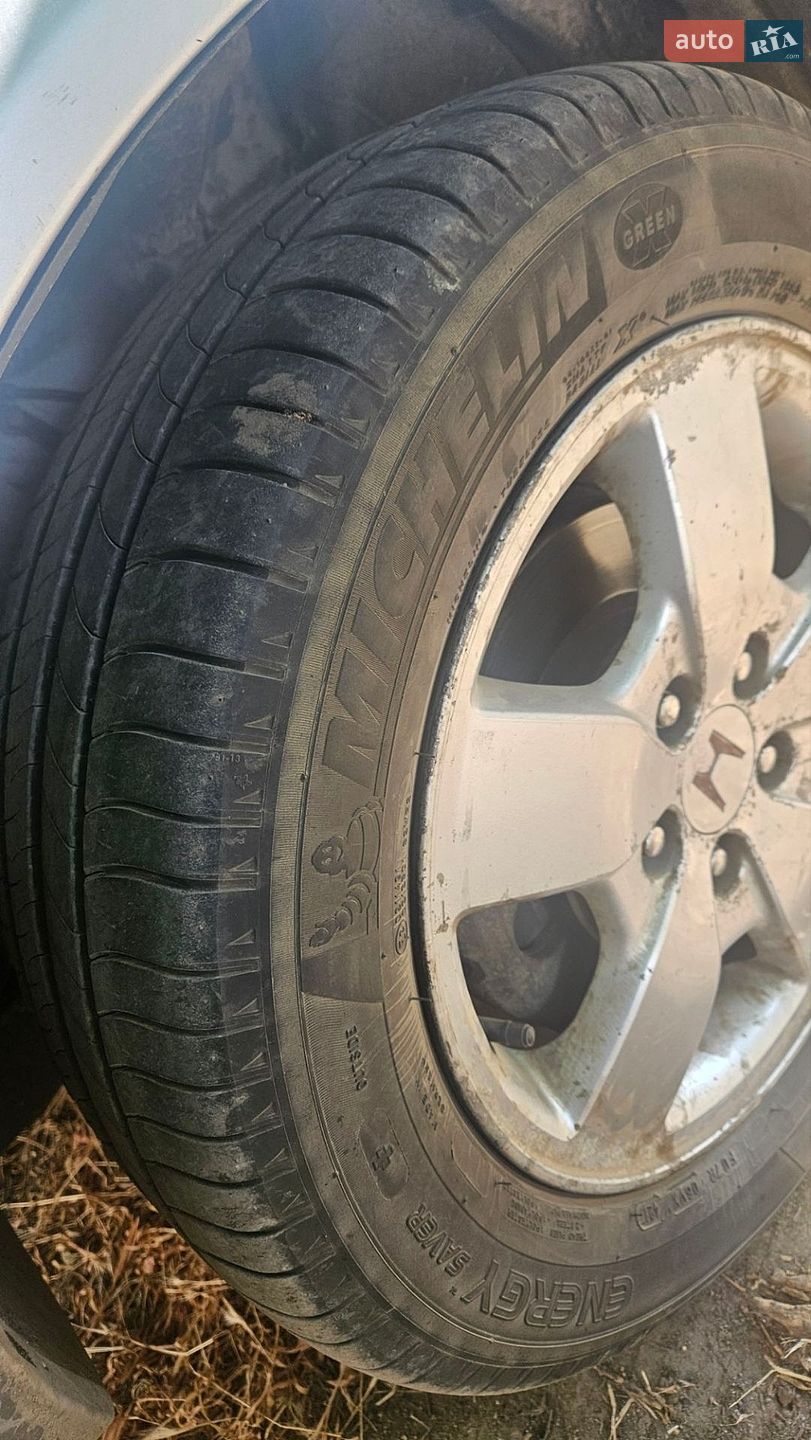 Honda HR-V 2000 VIN JHMGH4850YS214982 фото оголошення 14 з 14