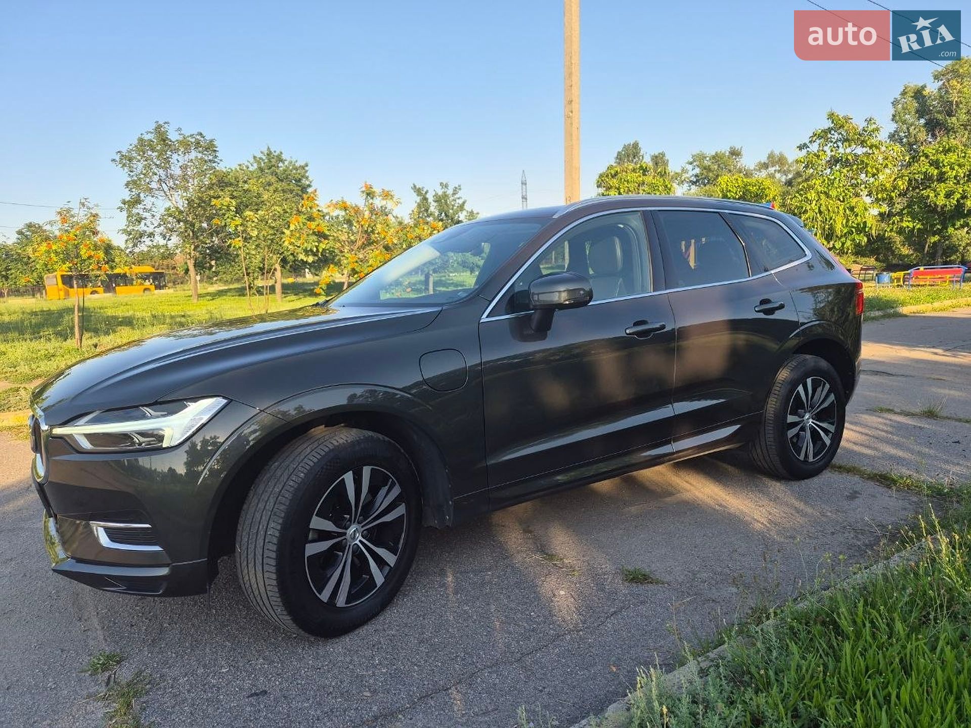 Volvo XC60 2020 VIN LYVUZBMVDLB600212 фото оголошення 10 з 18