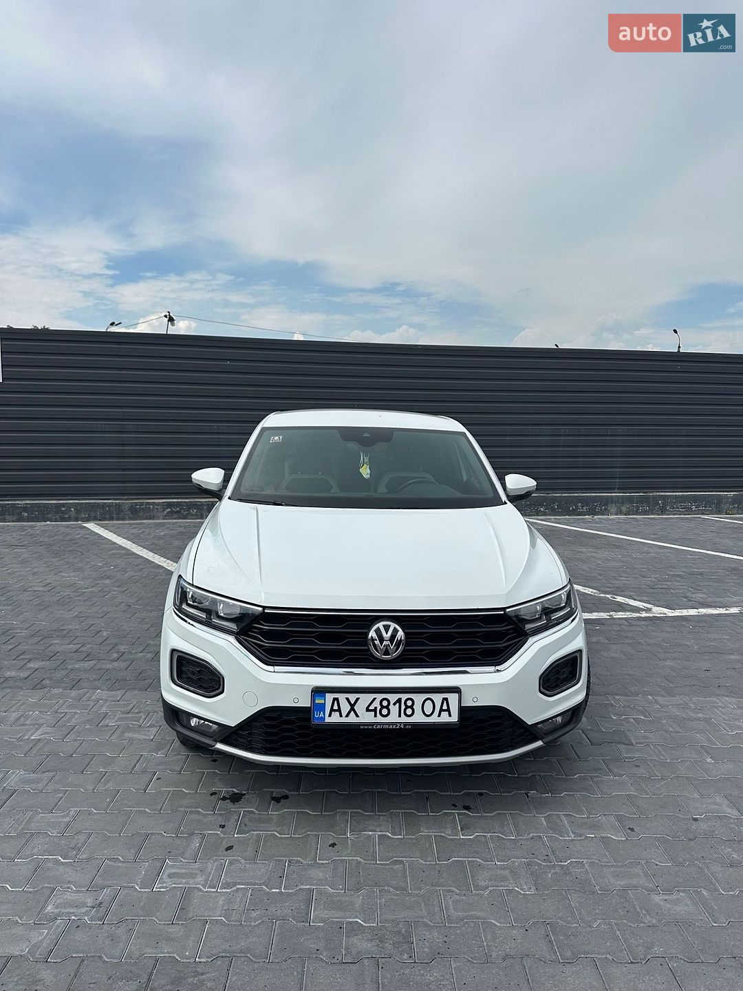 Volkswagen T-Roc 2019 VIN WVGZZZA1ZKV502308 фото оголошення 11 з 12