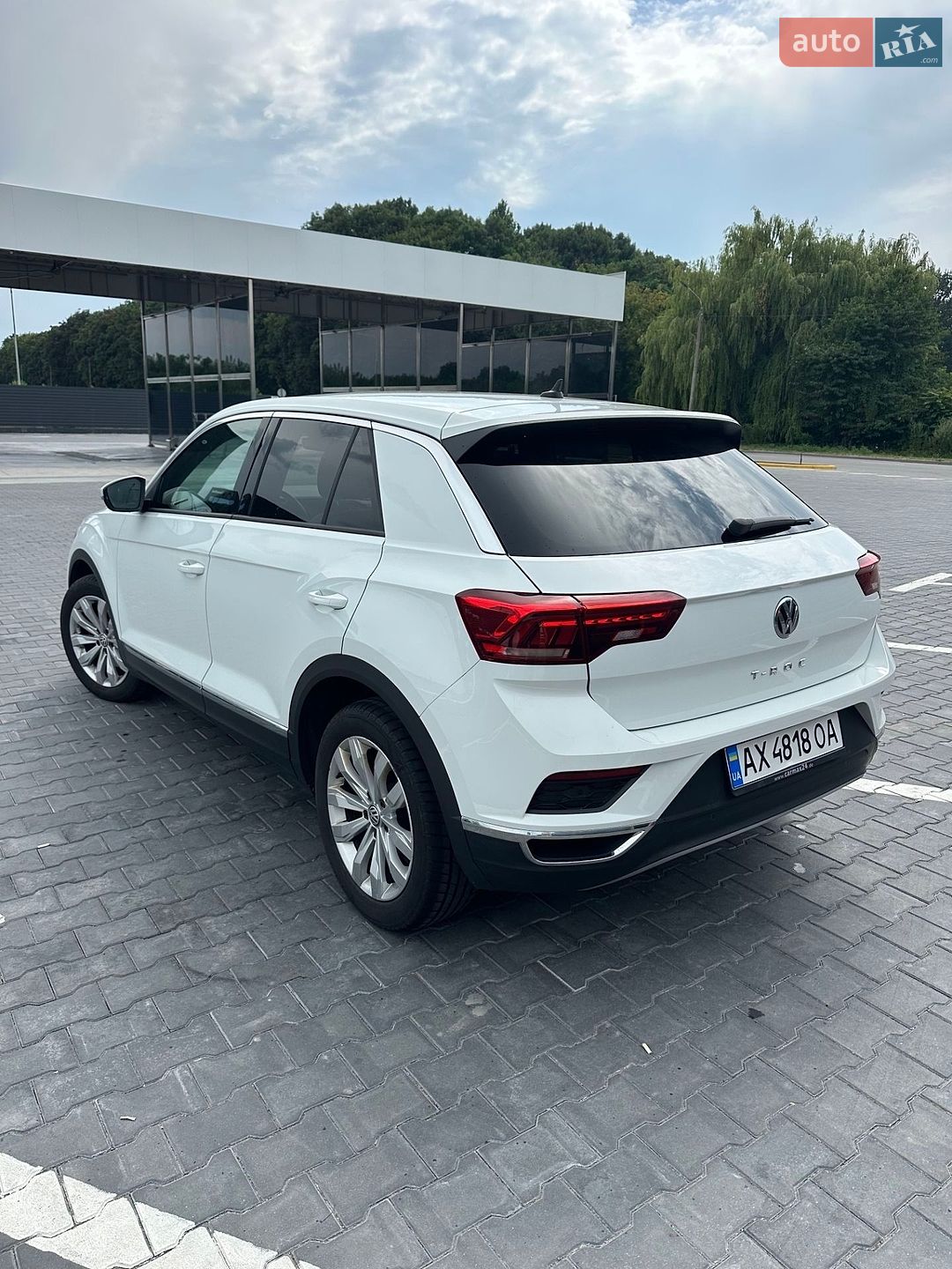 Volkswagen T-Roc 2019 VIN WVGZZZA1ZKV502308 фото оголошення 7 з 12