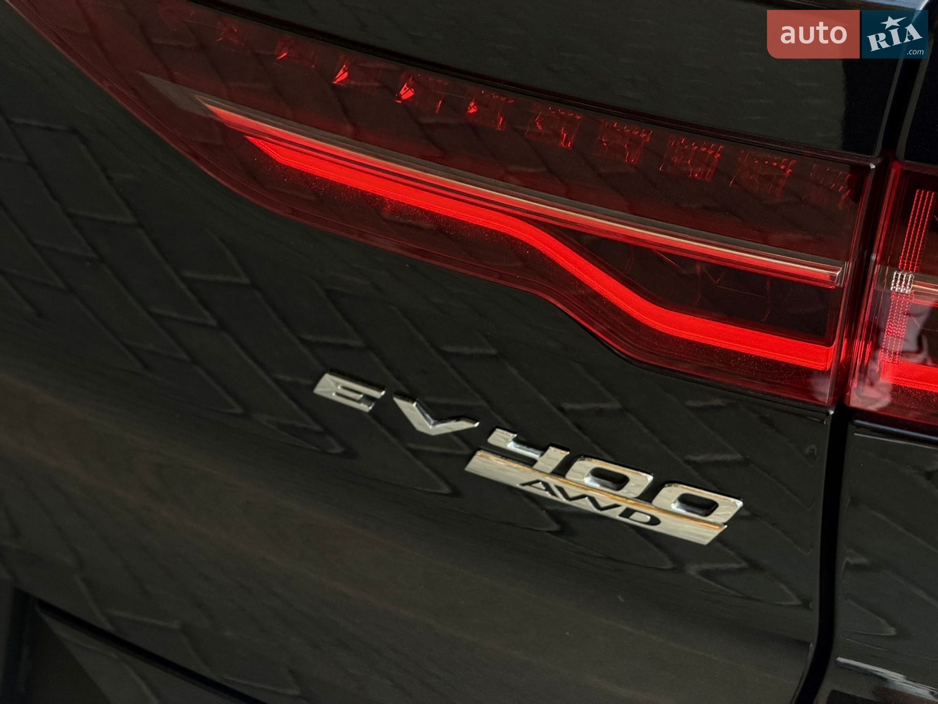 Jaguar I-Pace 2018 VIN SADHA2B15K1F63423 фото оголошення 33 з 103