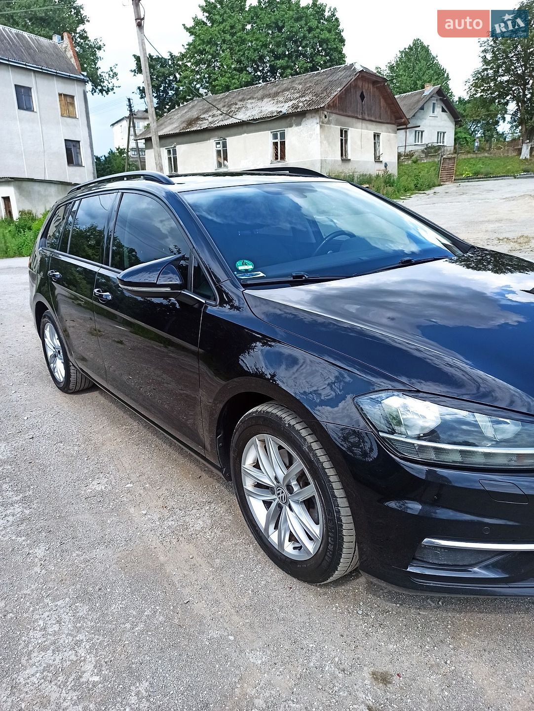 Volkswagen Golf 2017 VIN WVWZZZAUZHP765919 фото оголошення 9 з 24