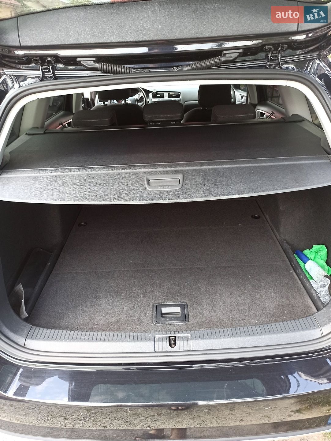 Volkswagen Golf 2017 VIN WVWZZZAUZHP765919 фото оголошення 14 з 24