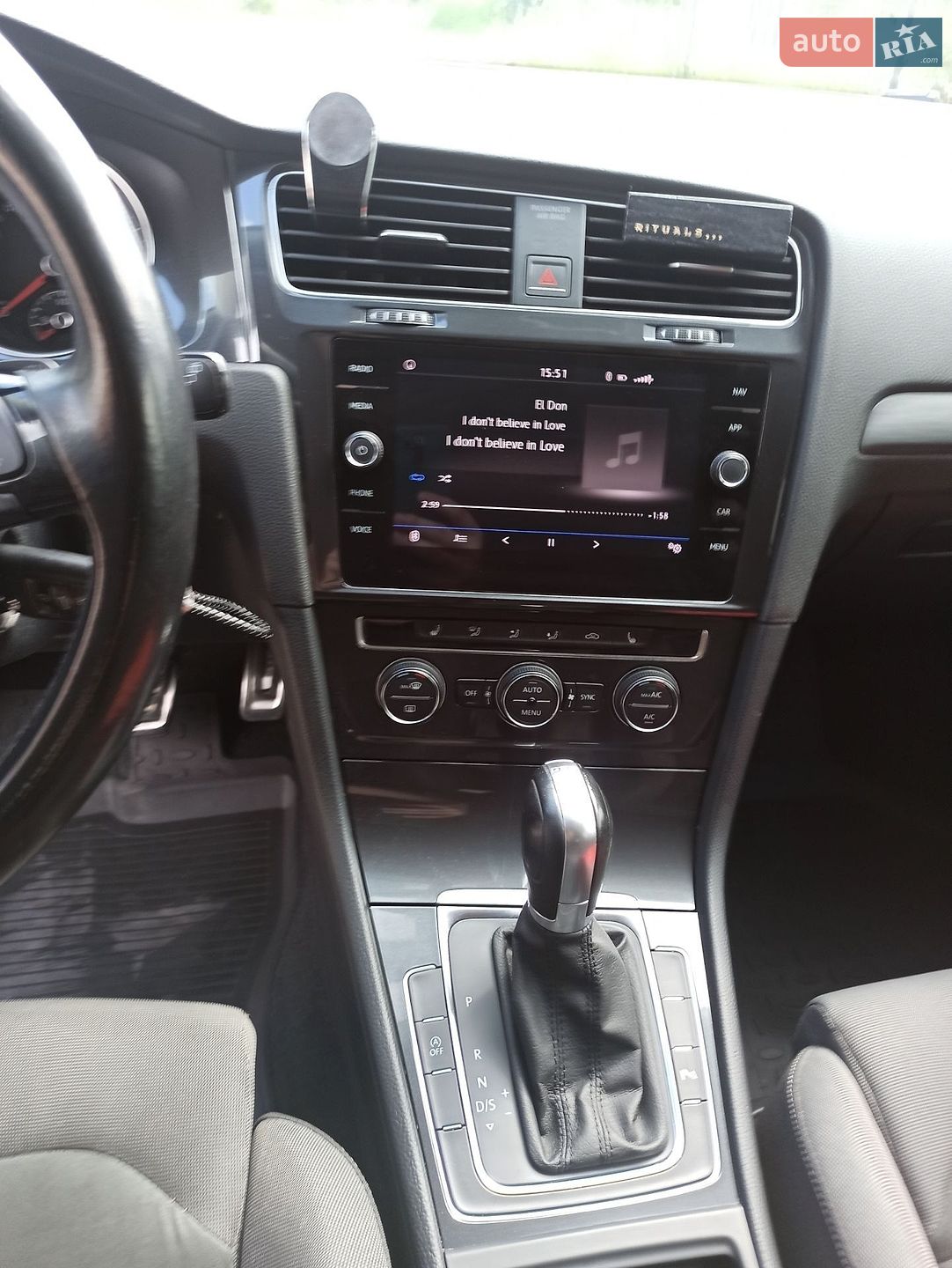 Volkswagen Golf 2017 VIN WVWZZZAUZHP765919 фото оголошення 21 з 24