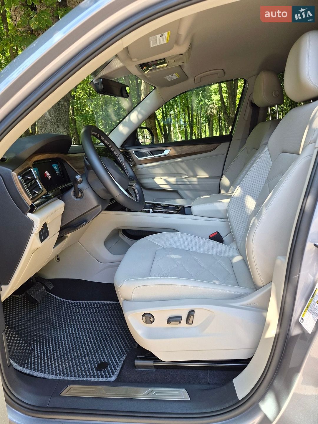 Volkswagen Atlas 2024 VIN 1V2HR2CA9RC620848 фото оголошення 12 з 41
