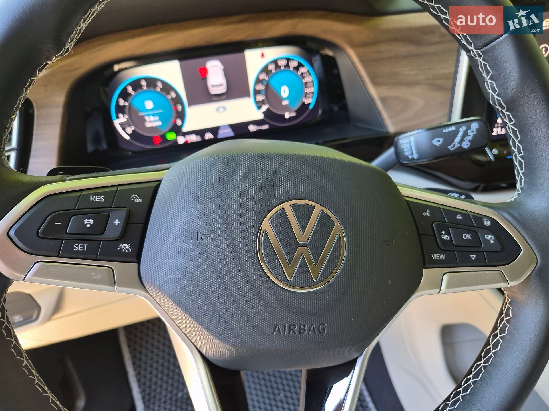 Volkswagen Atlas 2024 VIN 1V2HR2CA9RC620848 фото оголошення 31 з 41