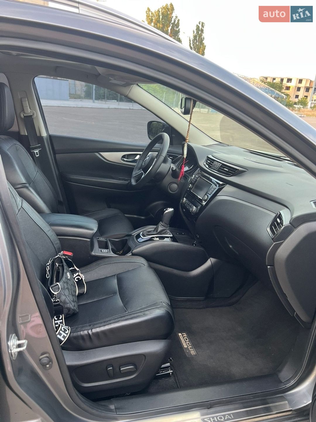 Nissan Rogue Sport 2019 VIN JN1BJ1CVXLW541189 фото оголошення 10 з 13