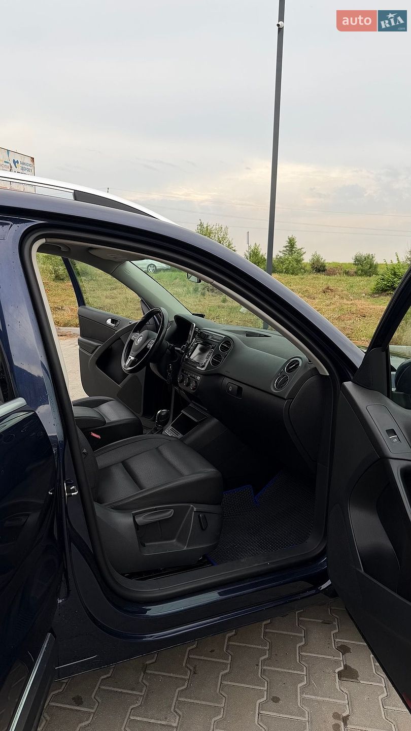 Volkswagen Tiguan 2012 VIN WVGBV3AX4DW567463 фото оголошення 12 з 17