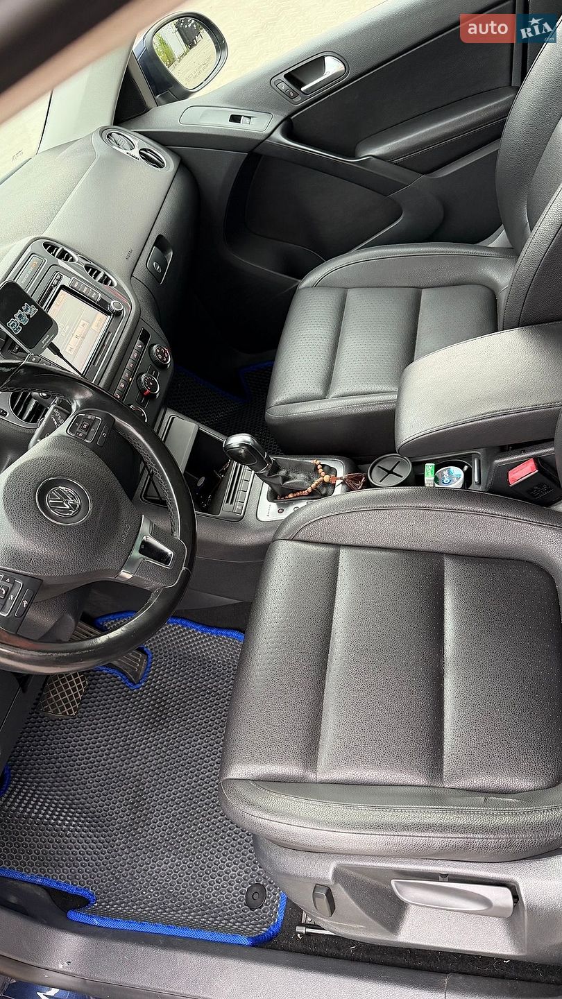 Volkswagen Tiguan 2012 VIN WVGBV3AX4DW567463 фото оголошення 7 з 17