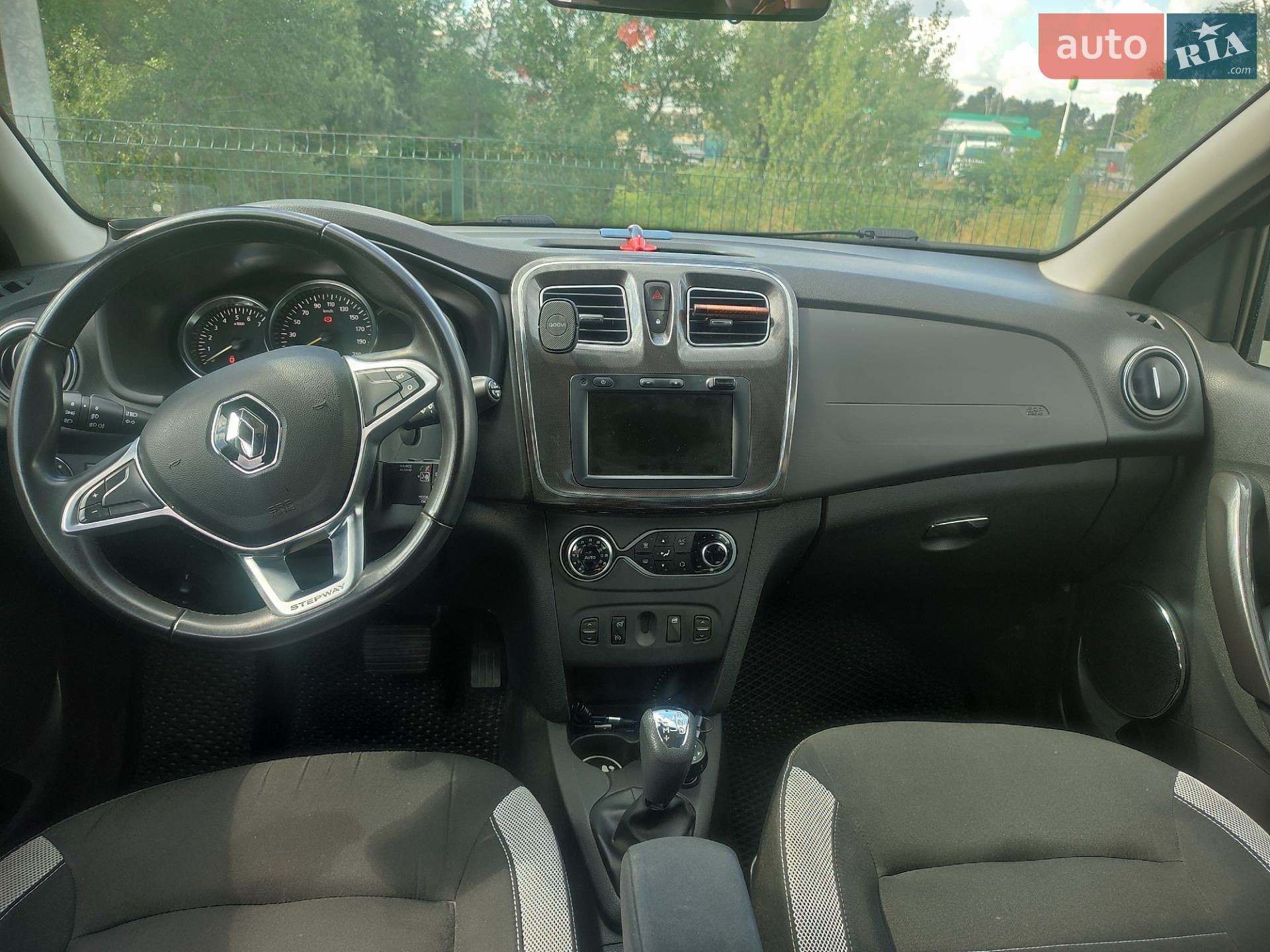 Renault Sandero 2021 VIN VF15SRA1A67830256 фото оголошення 2 з 18