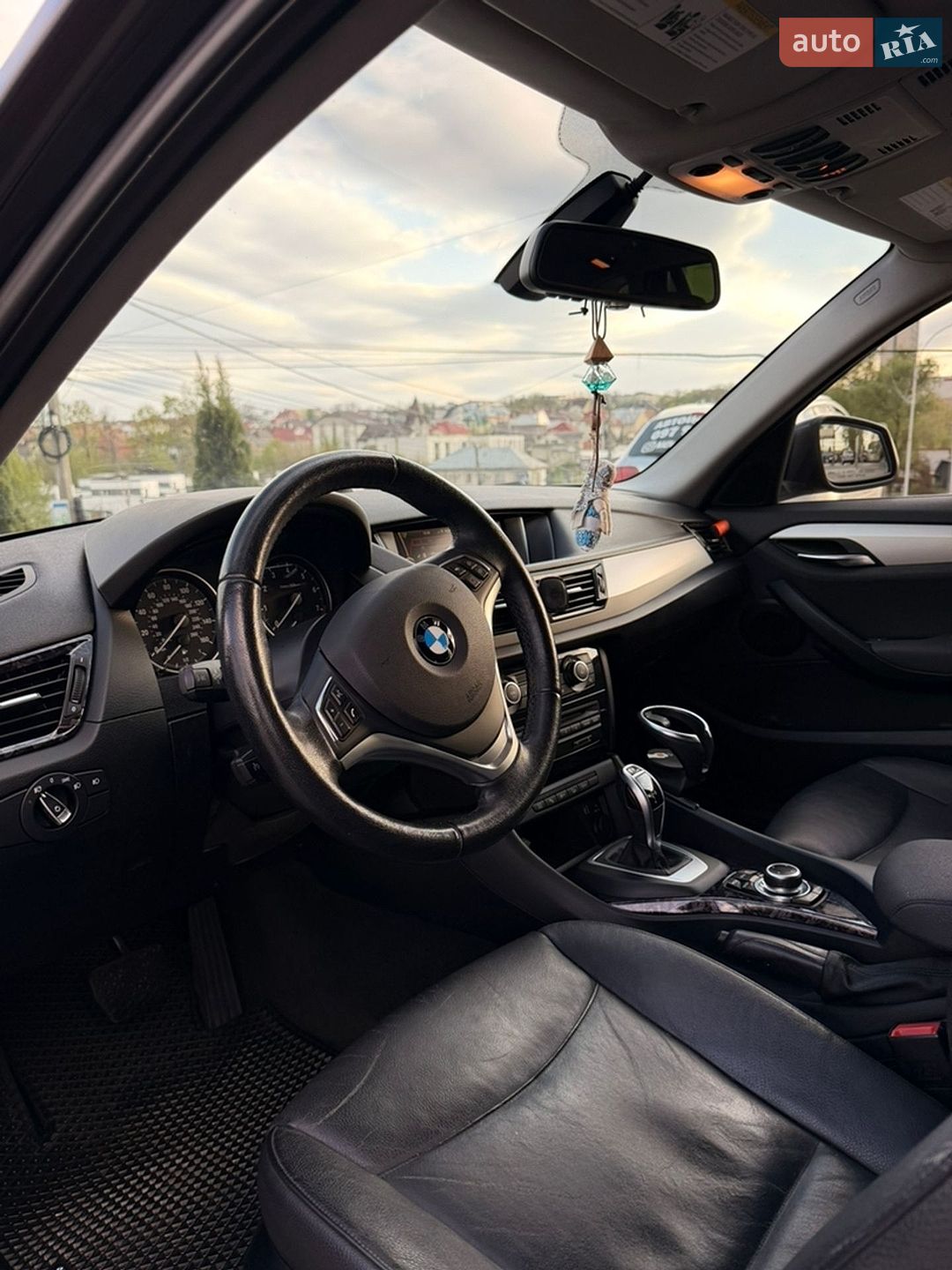 BMW X1 2014 VIN WBAVL1C53FVY32306 фото оголошення 16 з 16