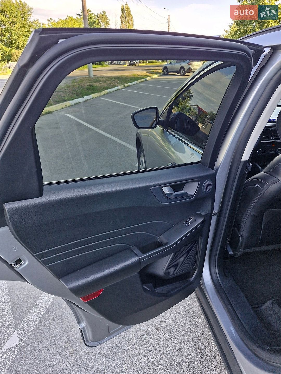 Ford Escape 2021 VIN 1FMCU0DZ5MUB18081 фото оголошення 24 з 33