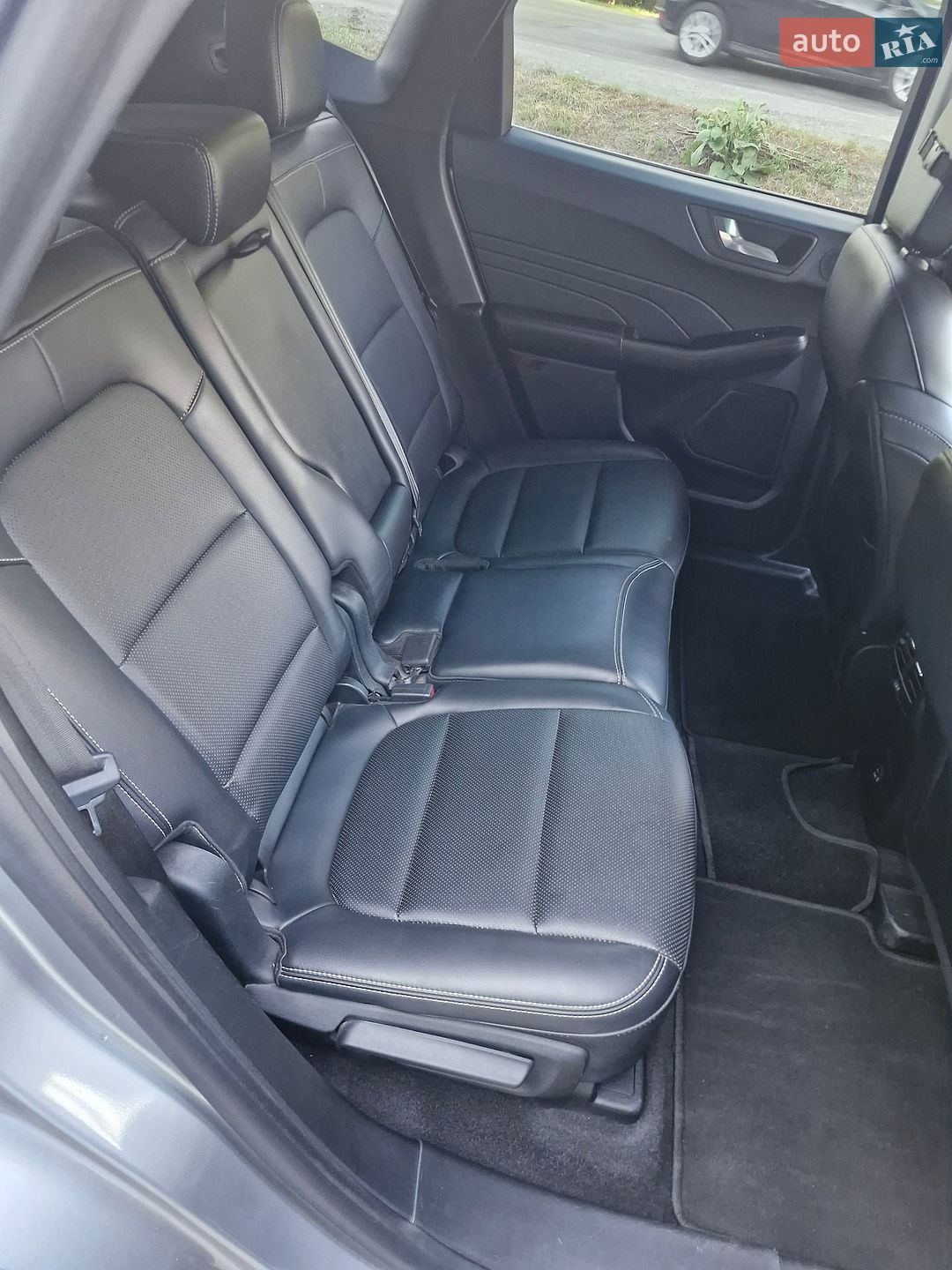 Ford Escape 2021 VIN 1FMCU0DZ5MUB18081 фото оголошення 27 з 33