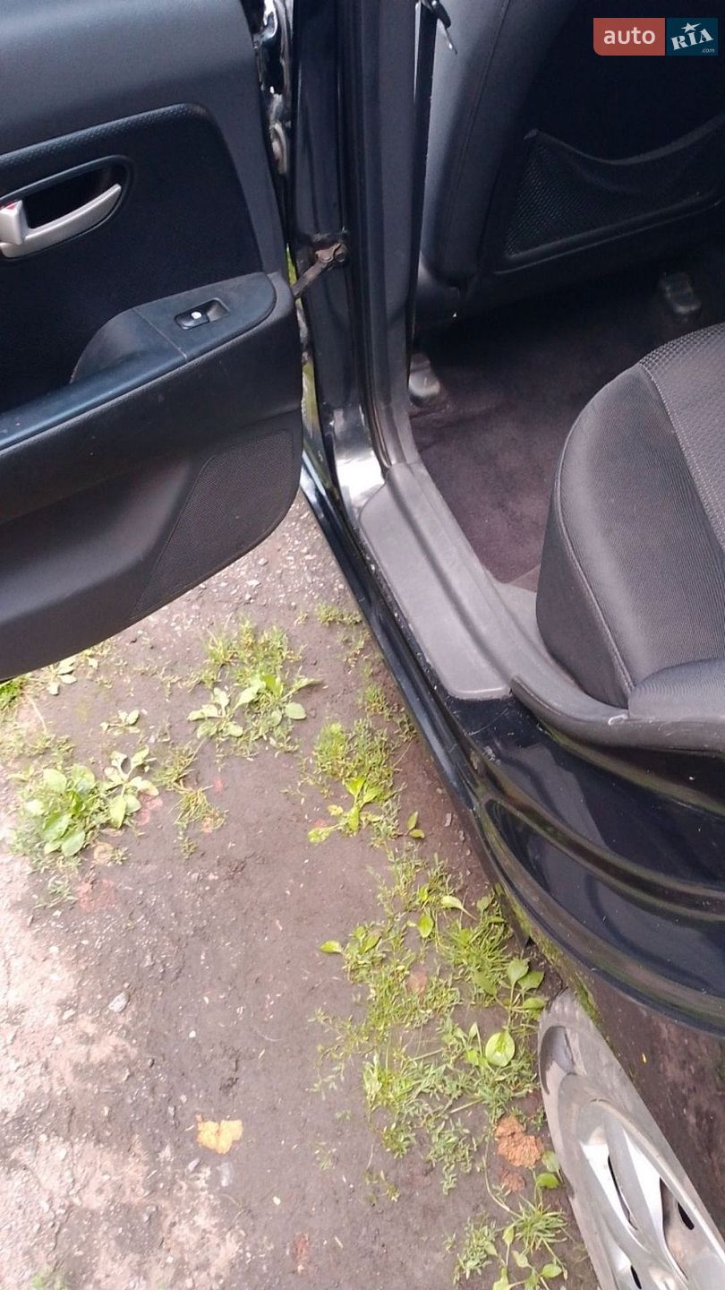 Hyundai Elantra 2007 VIN KMHDT41BP7U155757 фото оголошення 16 з 23