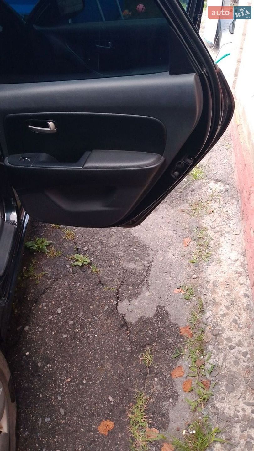 Hyundai Elantra 2007 VIN KMHDT41BP7U155757 фото оголошення 22 з 23