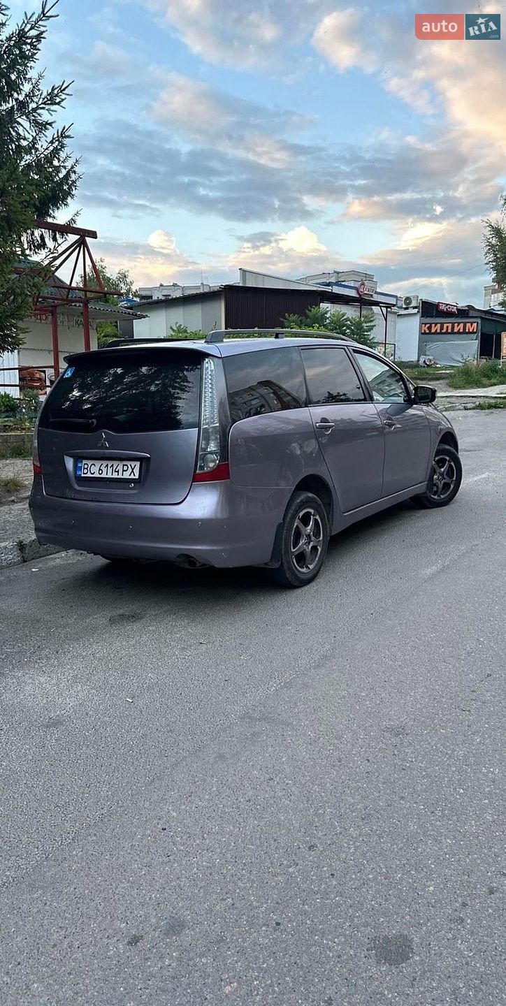 Mitsubishi Grandis 2005 VIN JMBLNNA4W5Z000183 фото оголошення 8 з 19