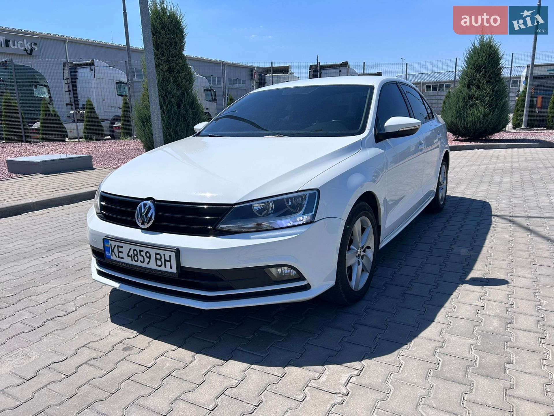 Volkswagen Jetta 2016 VIN WVWZZZ16ZGM016400 фото оголошення 4 з 7