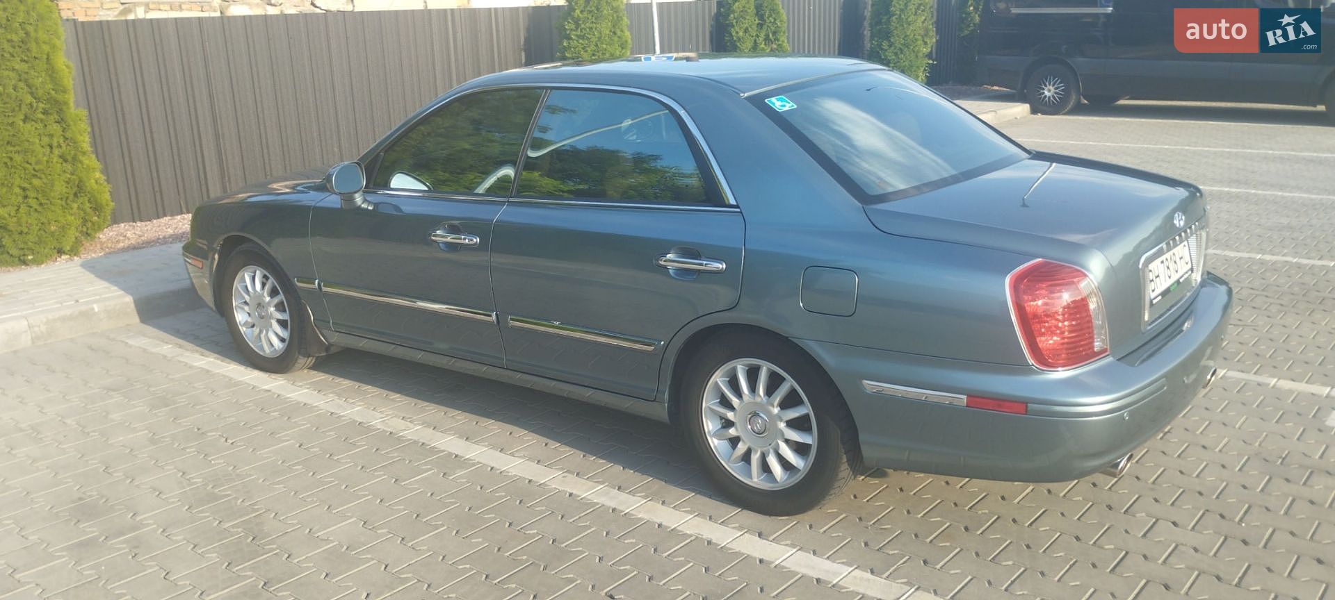 Hyundai XG 2003 VIN KMHFU45E94A299350 фото оголошення 2 з 17