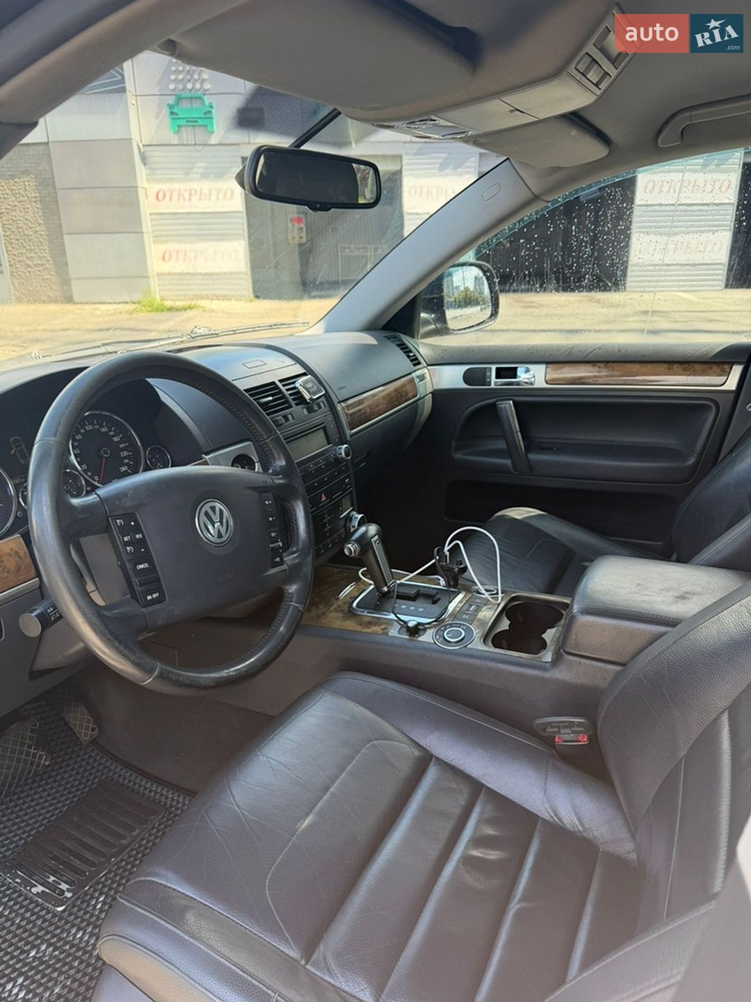 Volkswagen Touareg 2008 VIN WVGZZZ7LZ8Z001182 фото оголошення 7 з 9