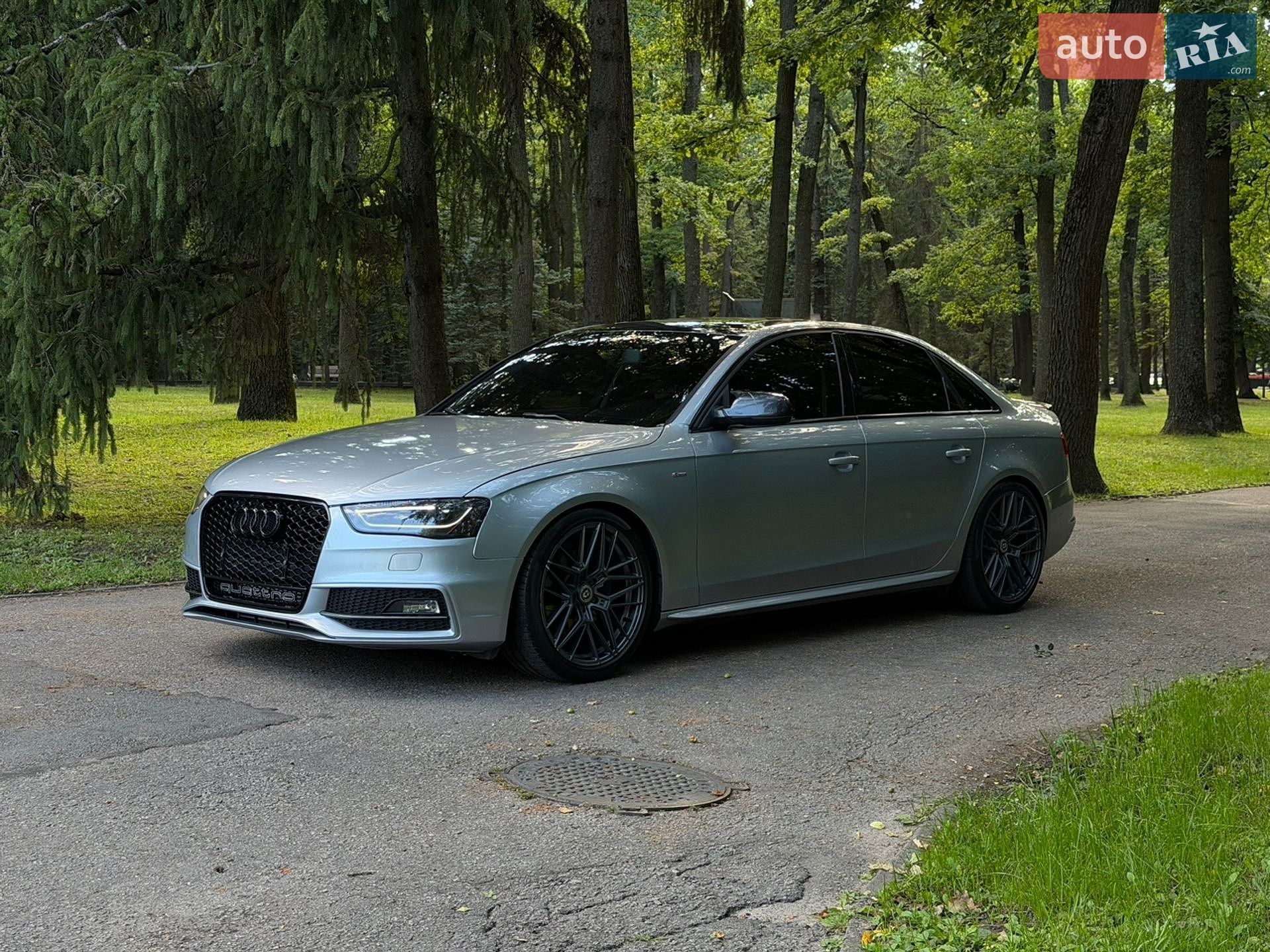 Audi A4 2015 VIN WAUBFAFL0GN017471 фото оголошення 4 з 67