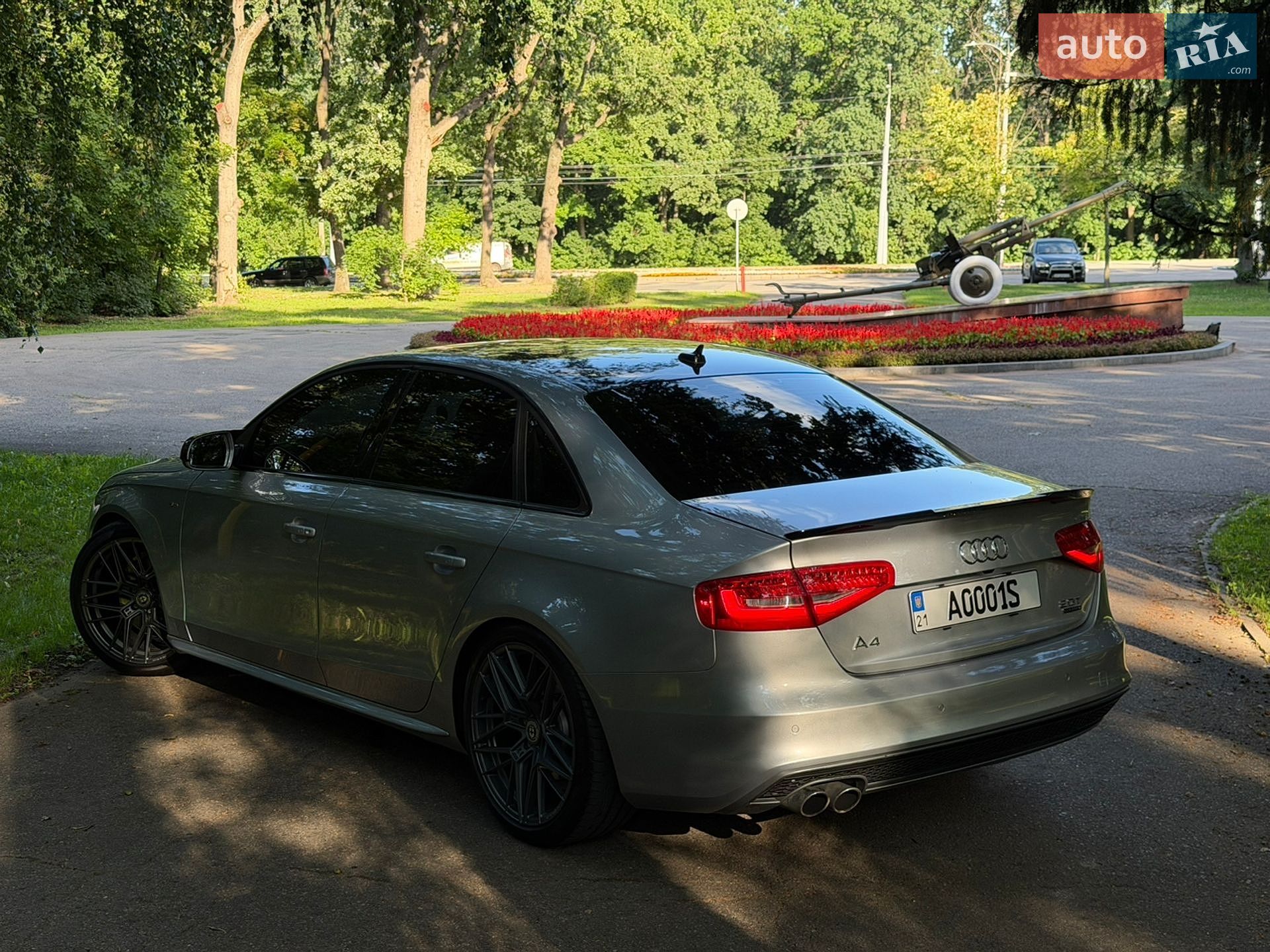 Audi A4 2015 VIN WAUBFAFL0GN017471 фото оголошення 25 з 67