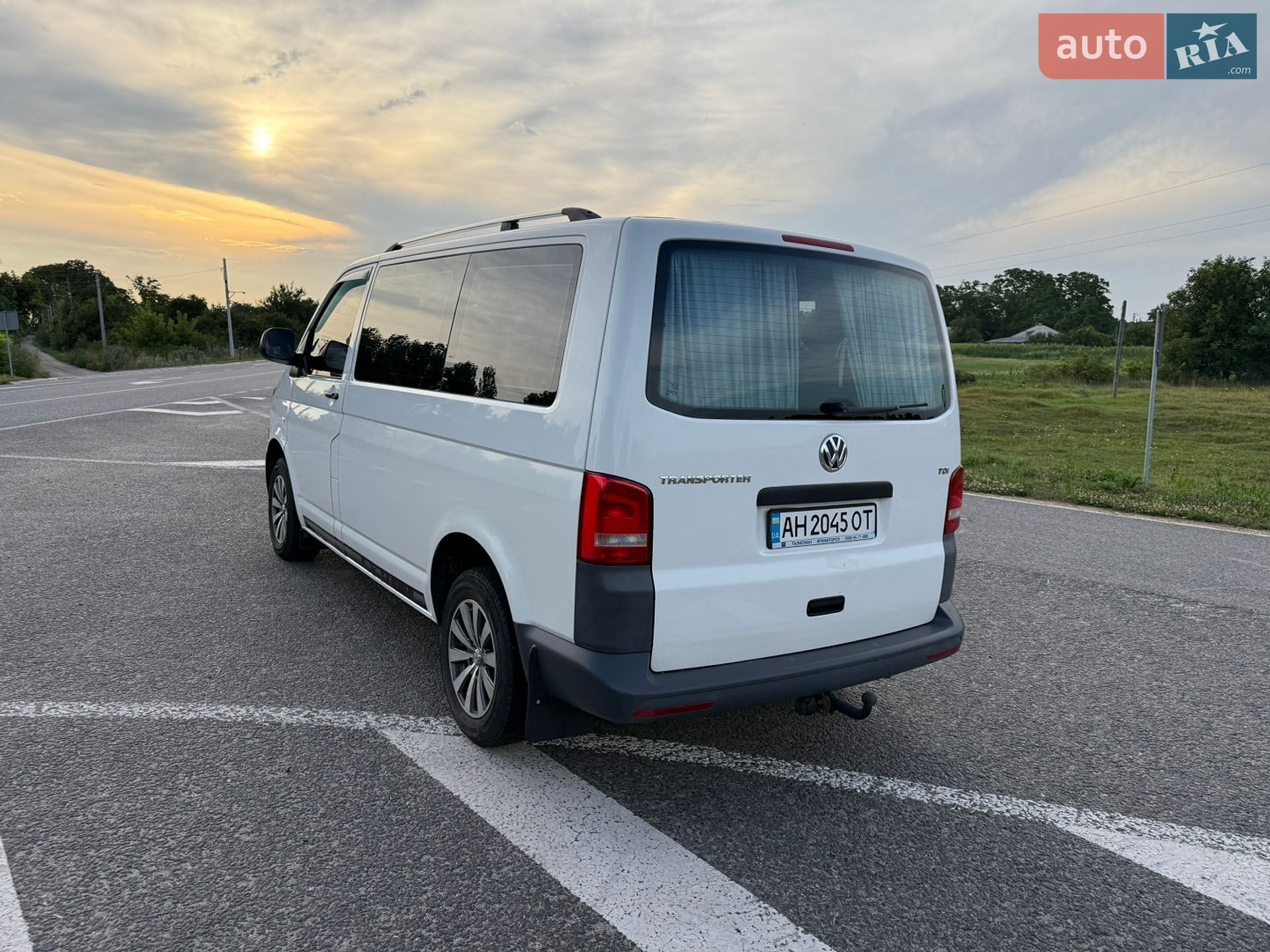 Volkswagen Transporter 2010 VIN WV1ZZZ7HZAH260152 фото оголошення 6 з 15