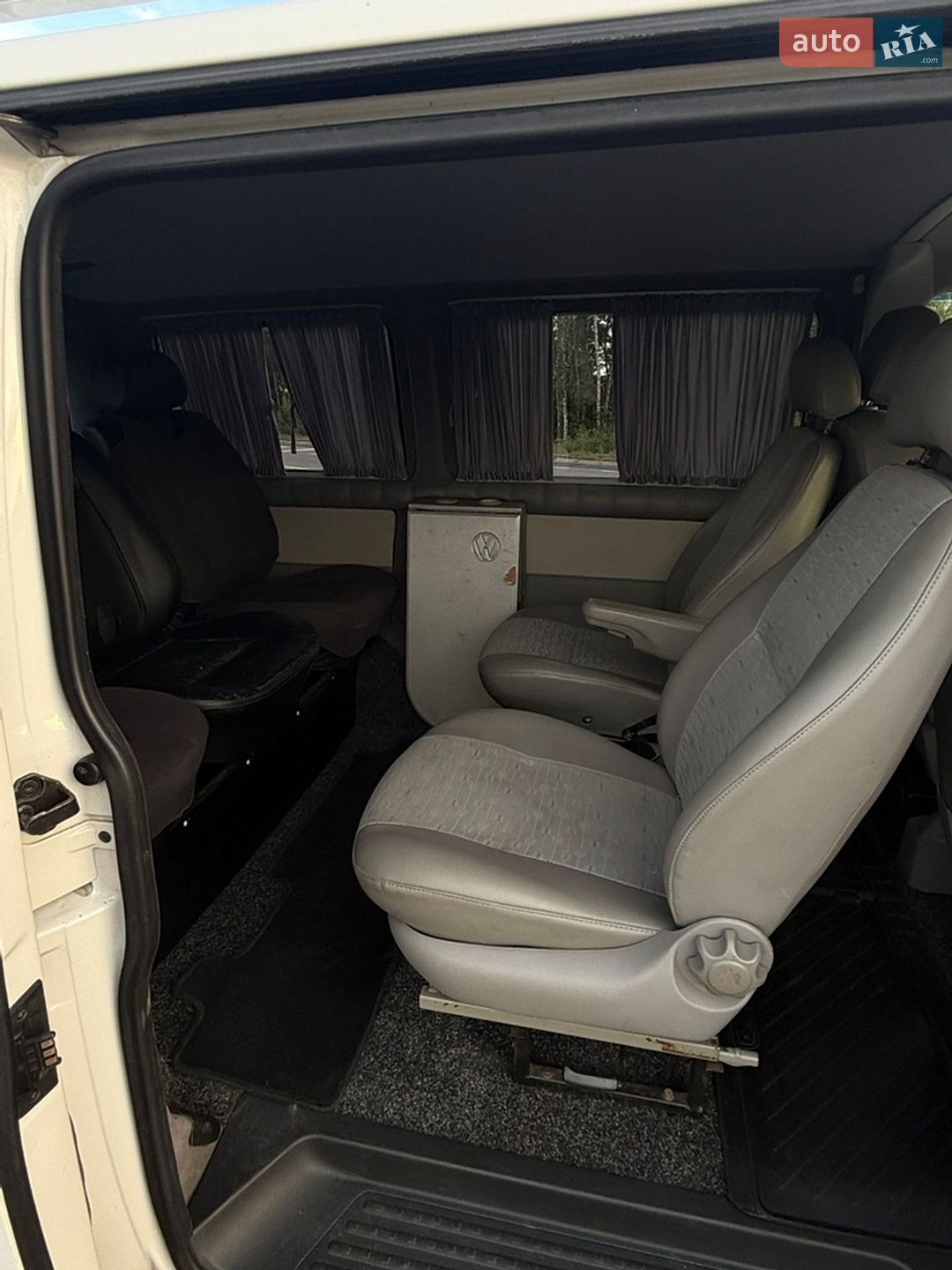Volkswagen Transporter 2010 VIN WV1ZZZ7HZAH260152 фото оголошення 9 з 15
