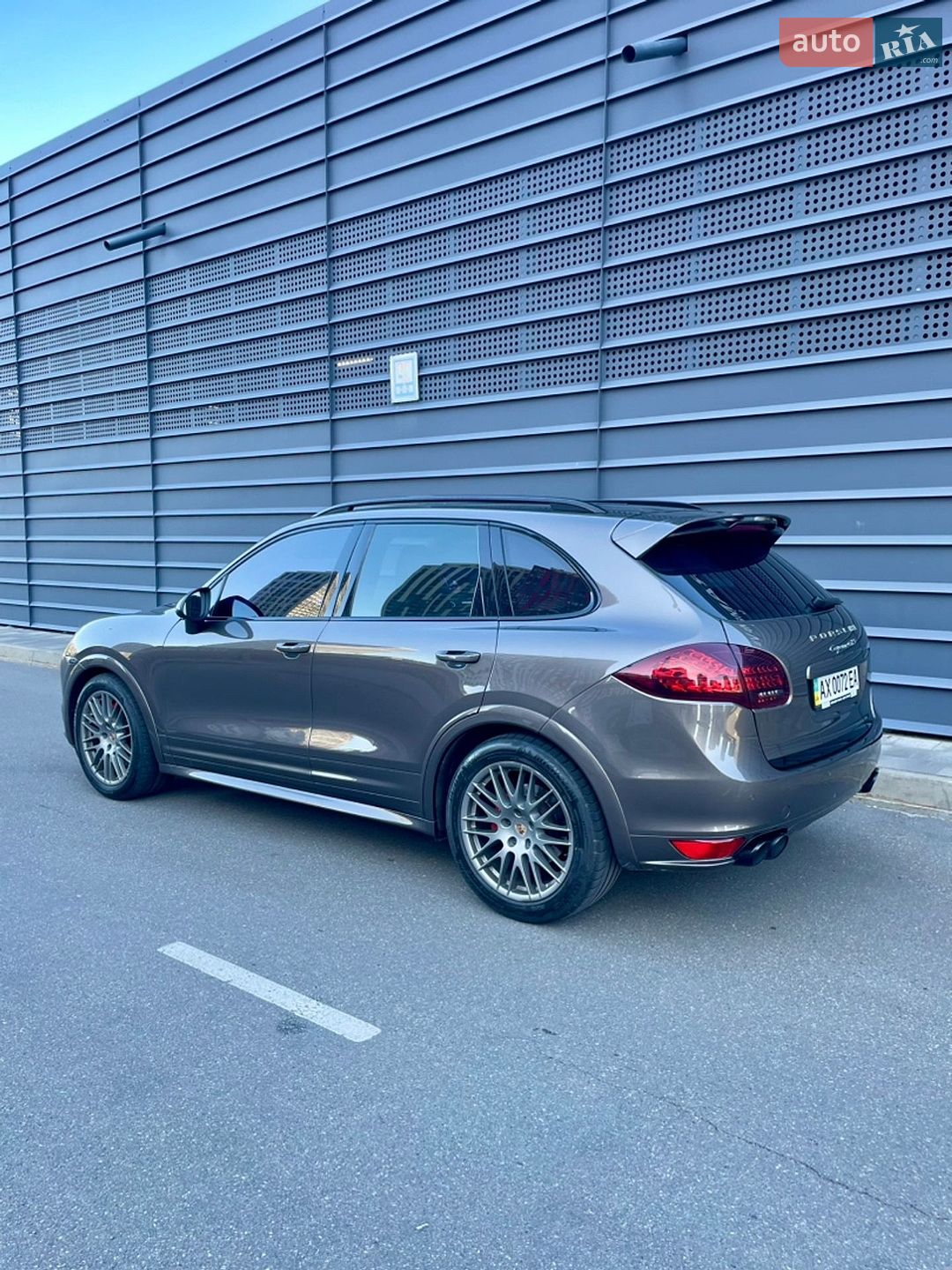 Porsche Cayenne 2013 VIN WP1ZZZ92ZDLA45419 фото оголошення 6 з 20
