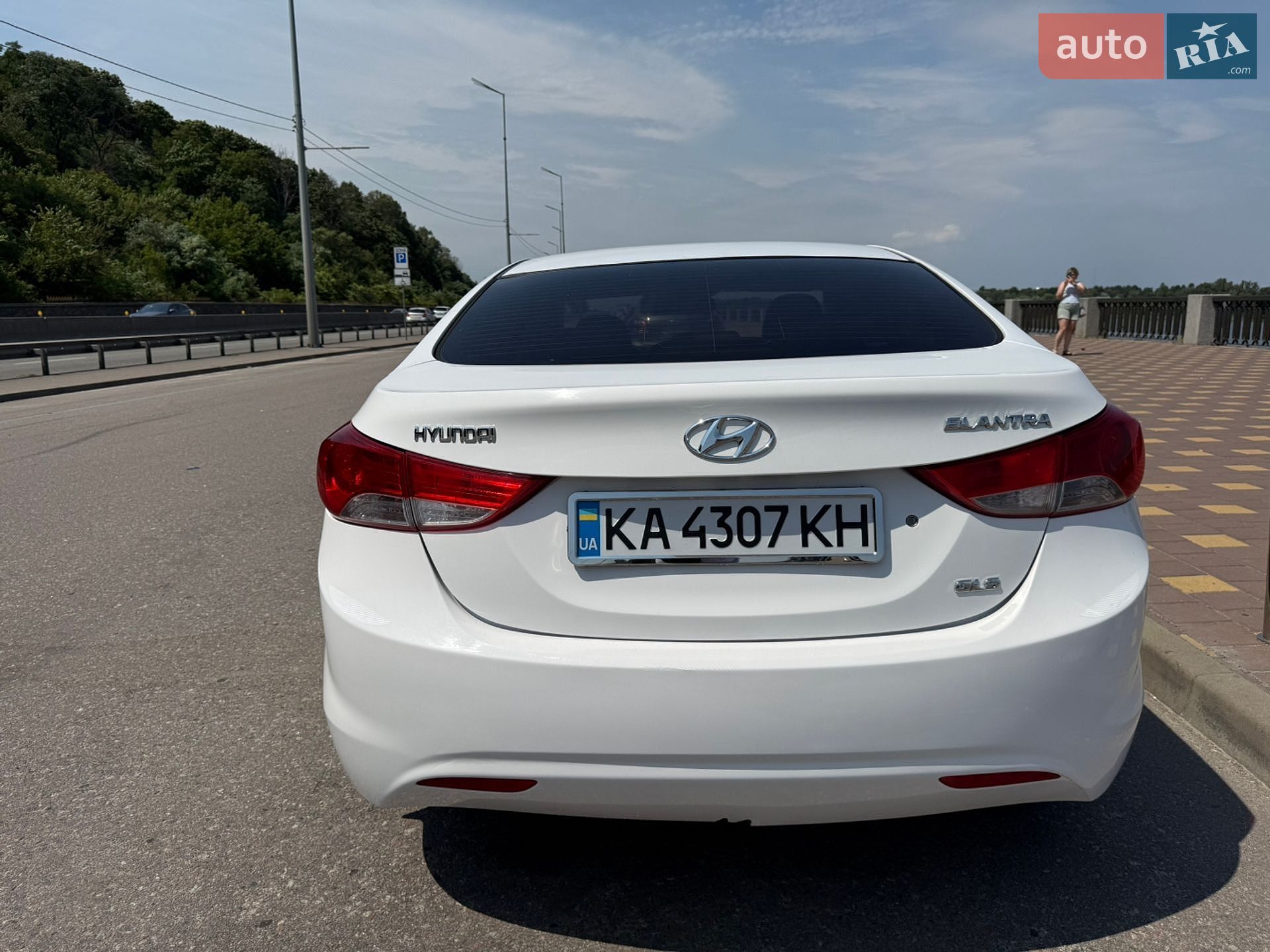 Hyundai Elantra 2013 VIN KMHDH41CADU941253 фото оголошення 7 з 19