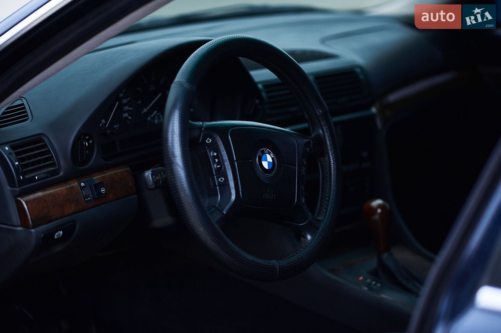 BMW 7 Series 1999 VIN WBAGE410X0DN16586 фото оголошення 42 з 46