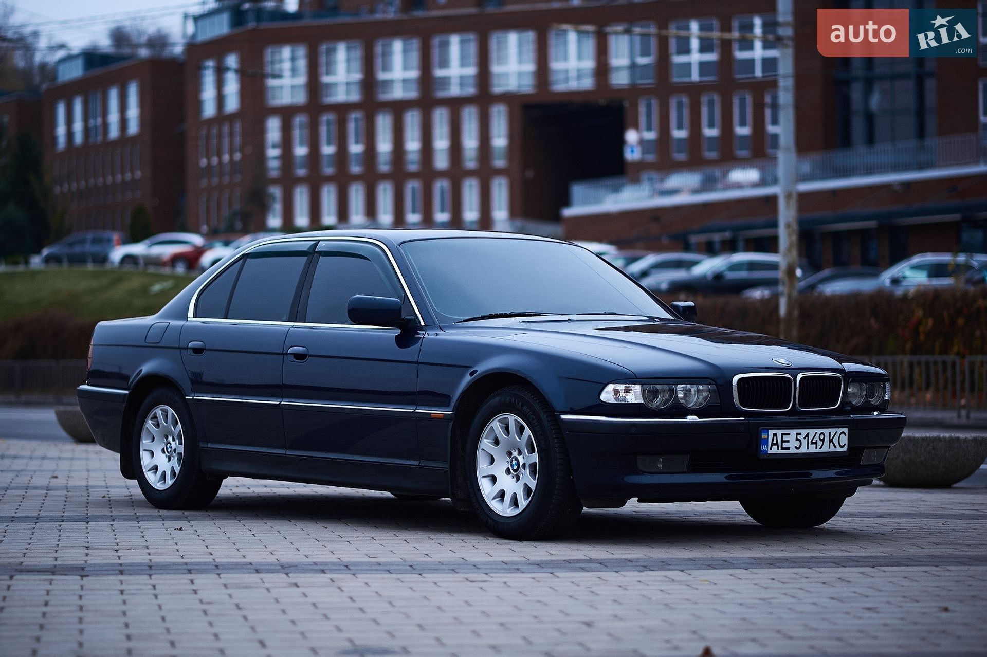 BMW 7 Series 1999 VIN WBAGE410X0DN16586 фото оголошення 7 з 46