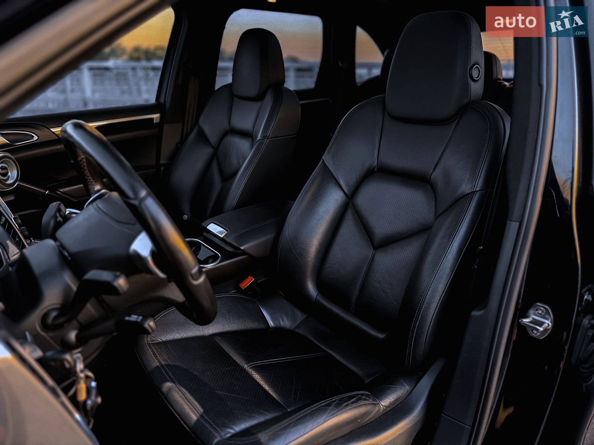 Porsche Cayenne 2010 VIN WP1ZZZ92ZBLA04527 фото оголошення 16 з 43