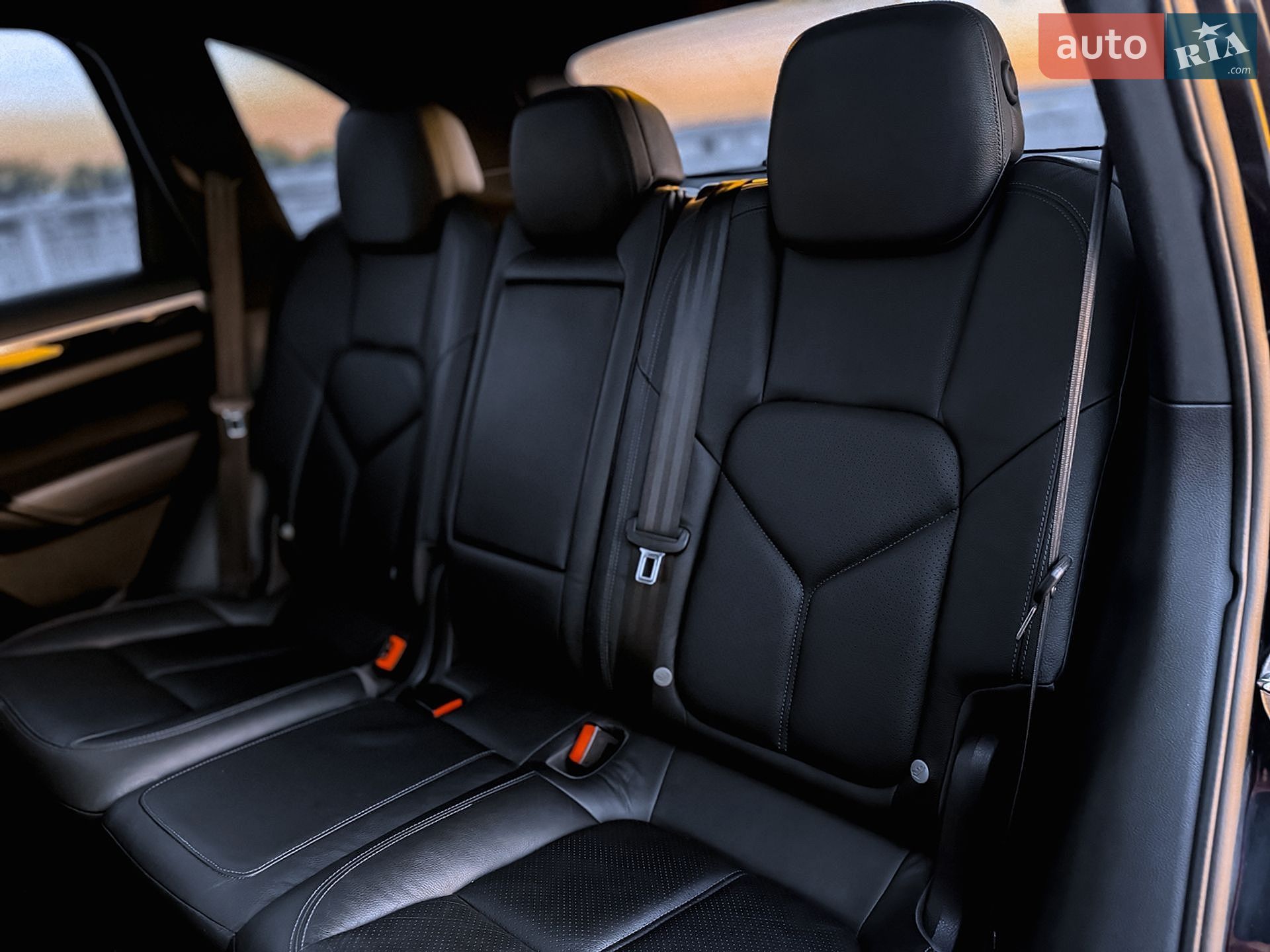 Porsche Cayenne 2010 VIN WP1ZZZ92ZBLA04527 фото оголошення 18 з 43