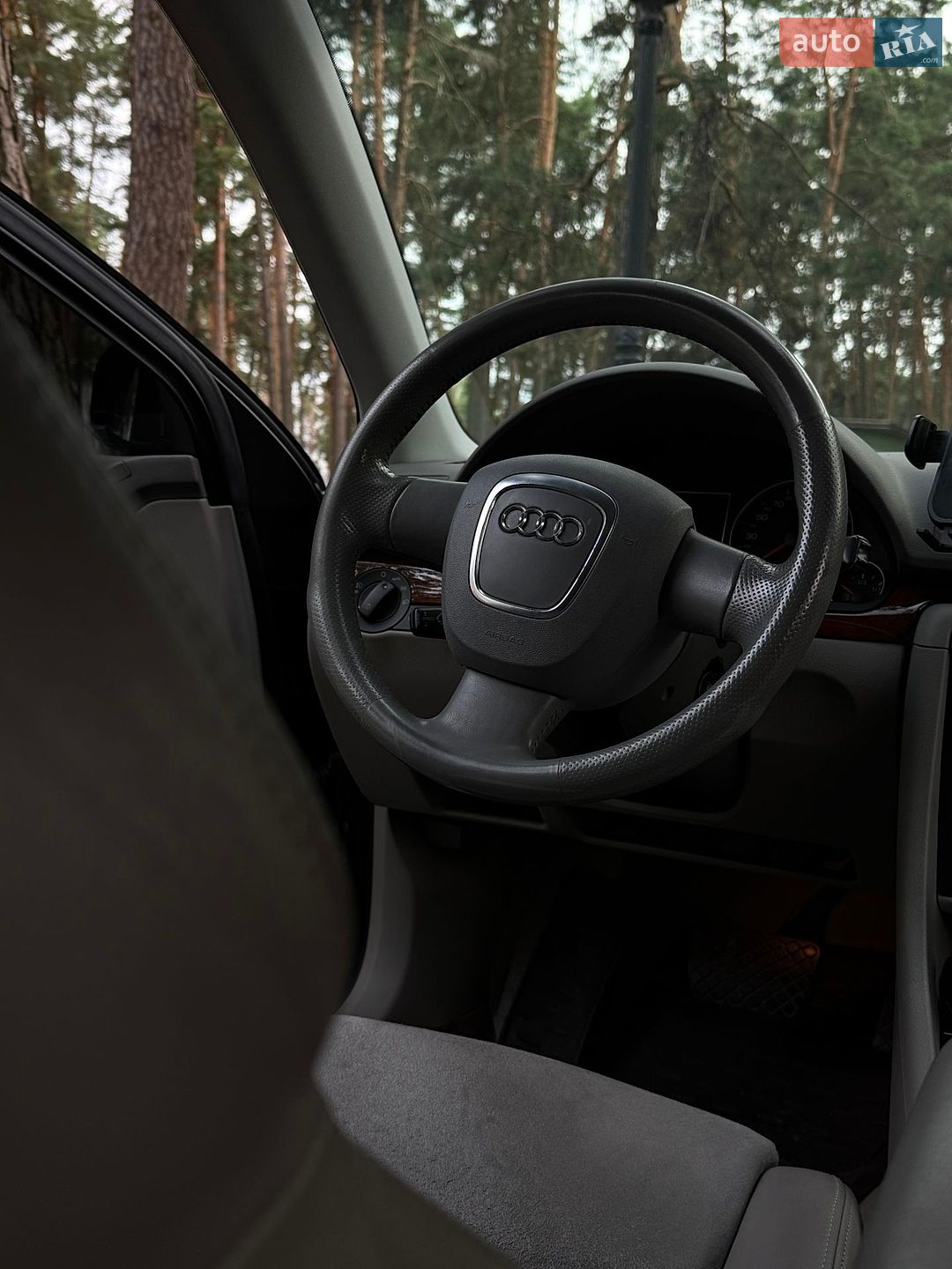 Audi A4 2005 VIN WAUZZZ8E36A084252 фото оголошення 18 з 28