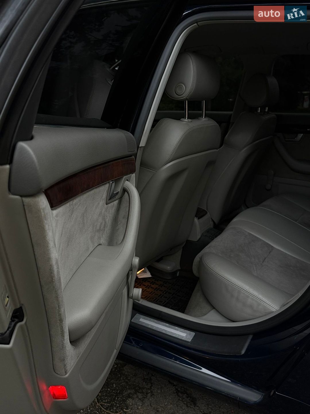 Audi A4 2005 VIN WAUZZZ8E36A084252 фото оголошення 20 з 28