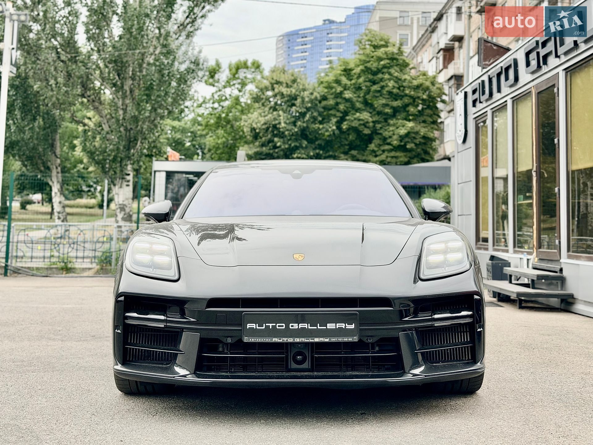 Porsche Panamera 2025 VIN WP0ZZZYAZTL070031 фото оголошення 2 з 50