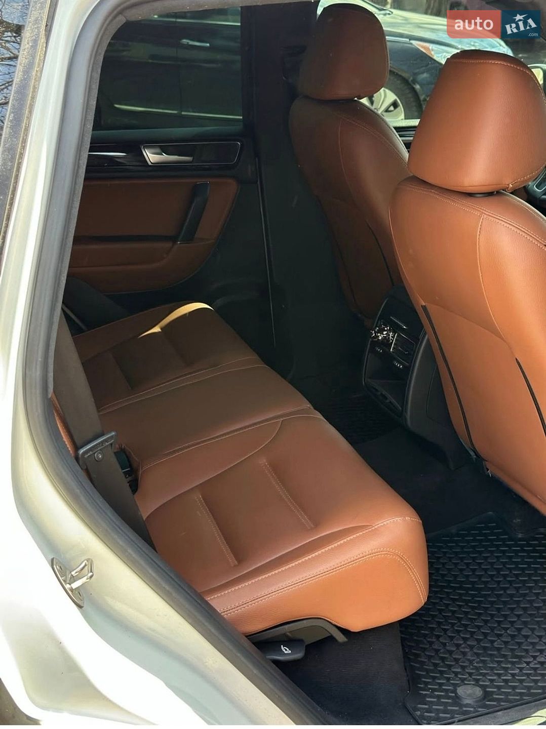 Volkswagen Touareg 2014 VIN WVGZZZ7PZFD006038 фото оголошення 7 з 8