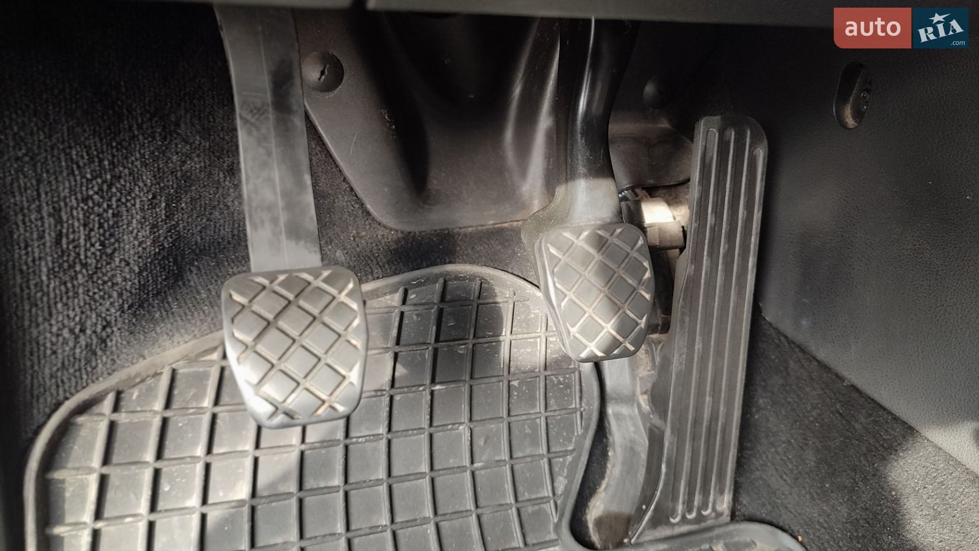 Volkswagen Passat 2008 VIN WVWZZZ3CZ8E232431 фото оголошення 21 з 43