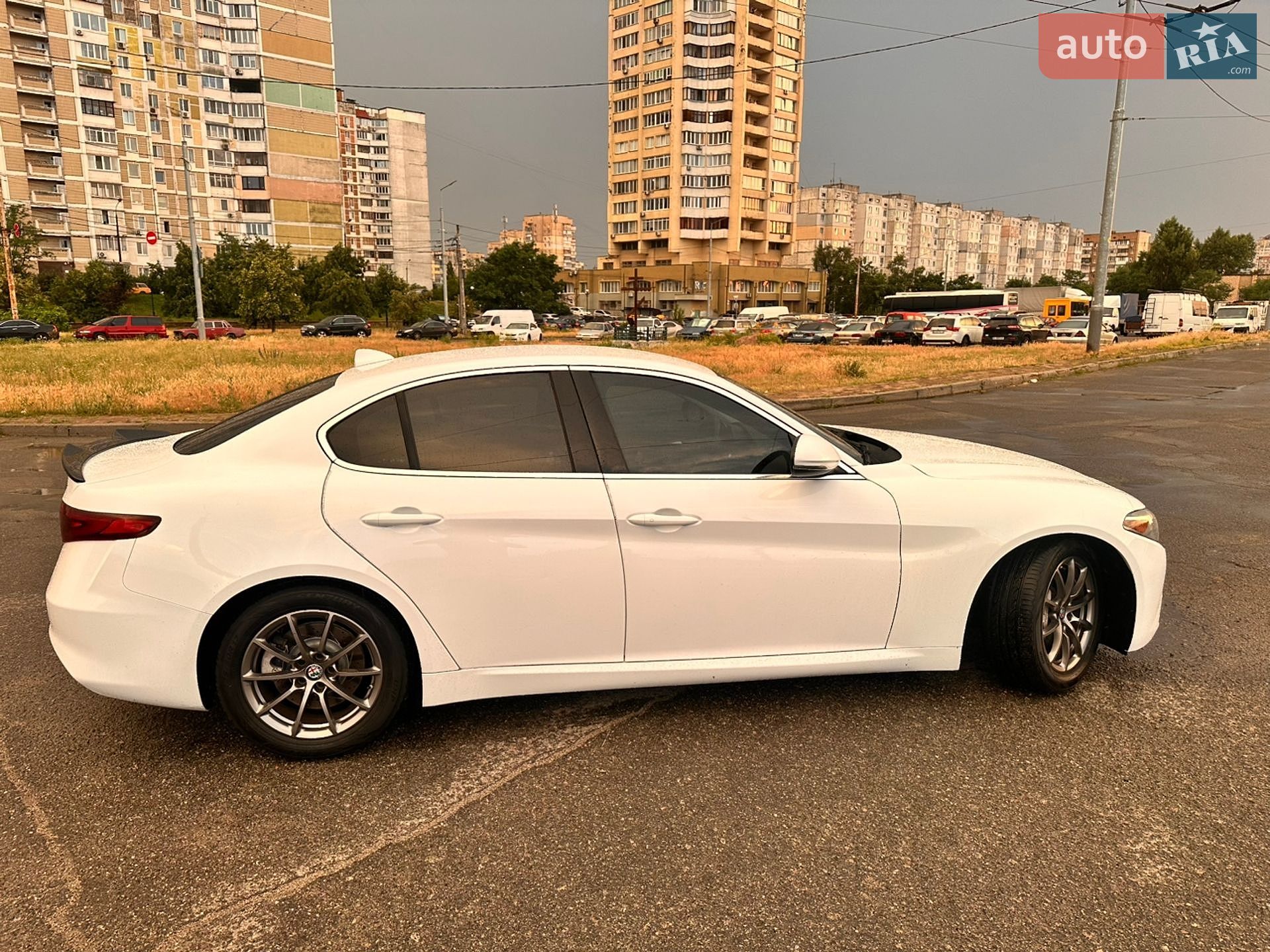 Alfa Romeo Giulia 2017 VIN ZARFAEBN3J7581702 фото оголошення 4 з 15