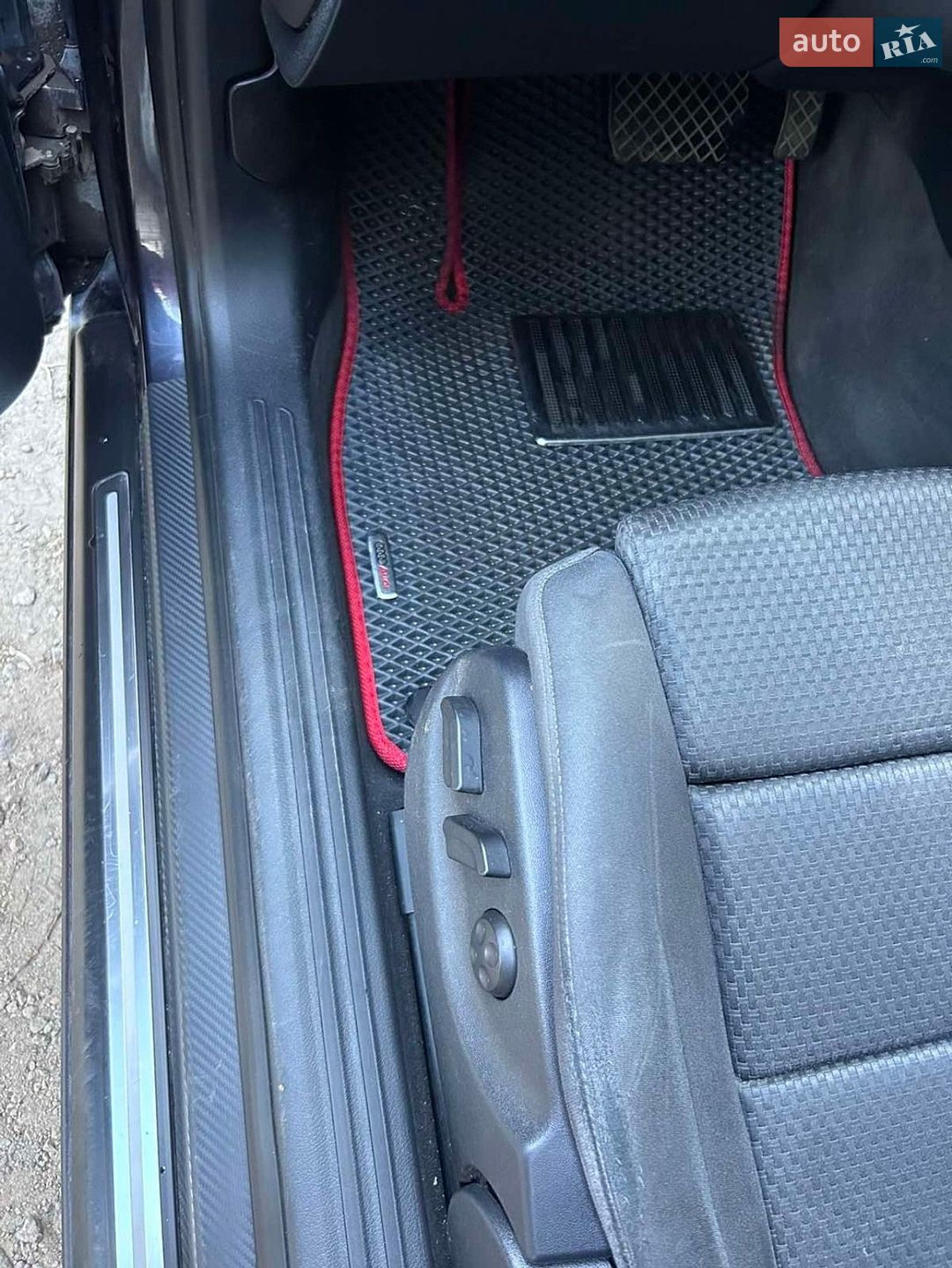 Audi A6 2008 VIN WAUZZZ4F68N134328 фото оголошення 2 з 16