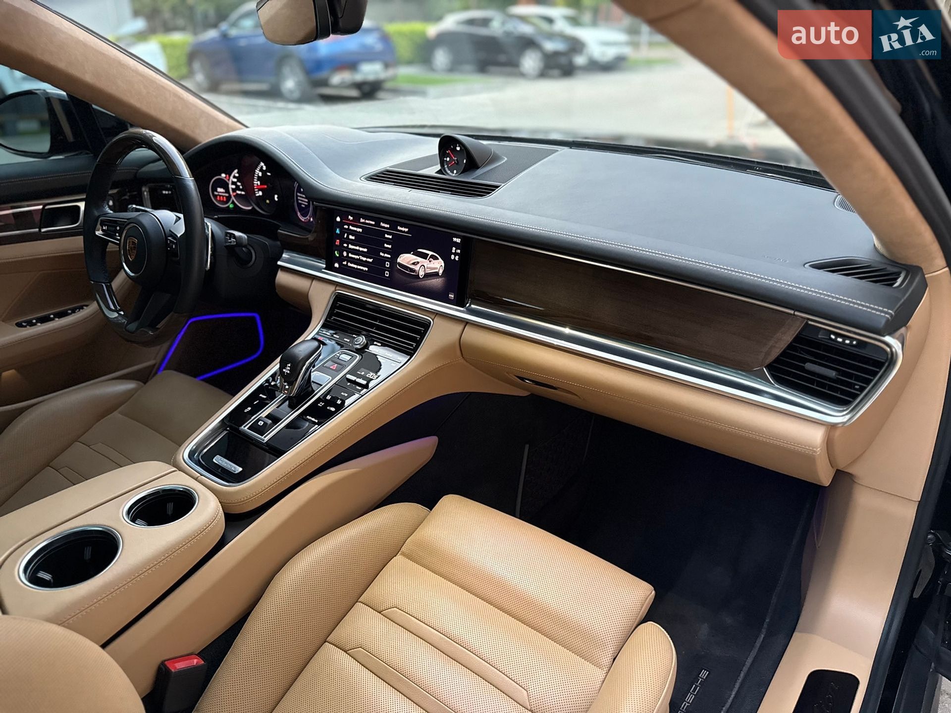 Porsche Panamera 2022 VIN WP0AJ2A78NL101575 фото оголошення 19 з 39