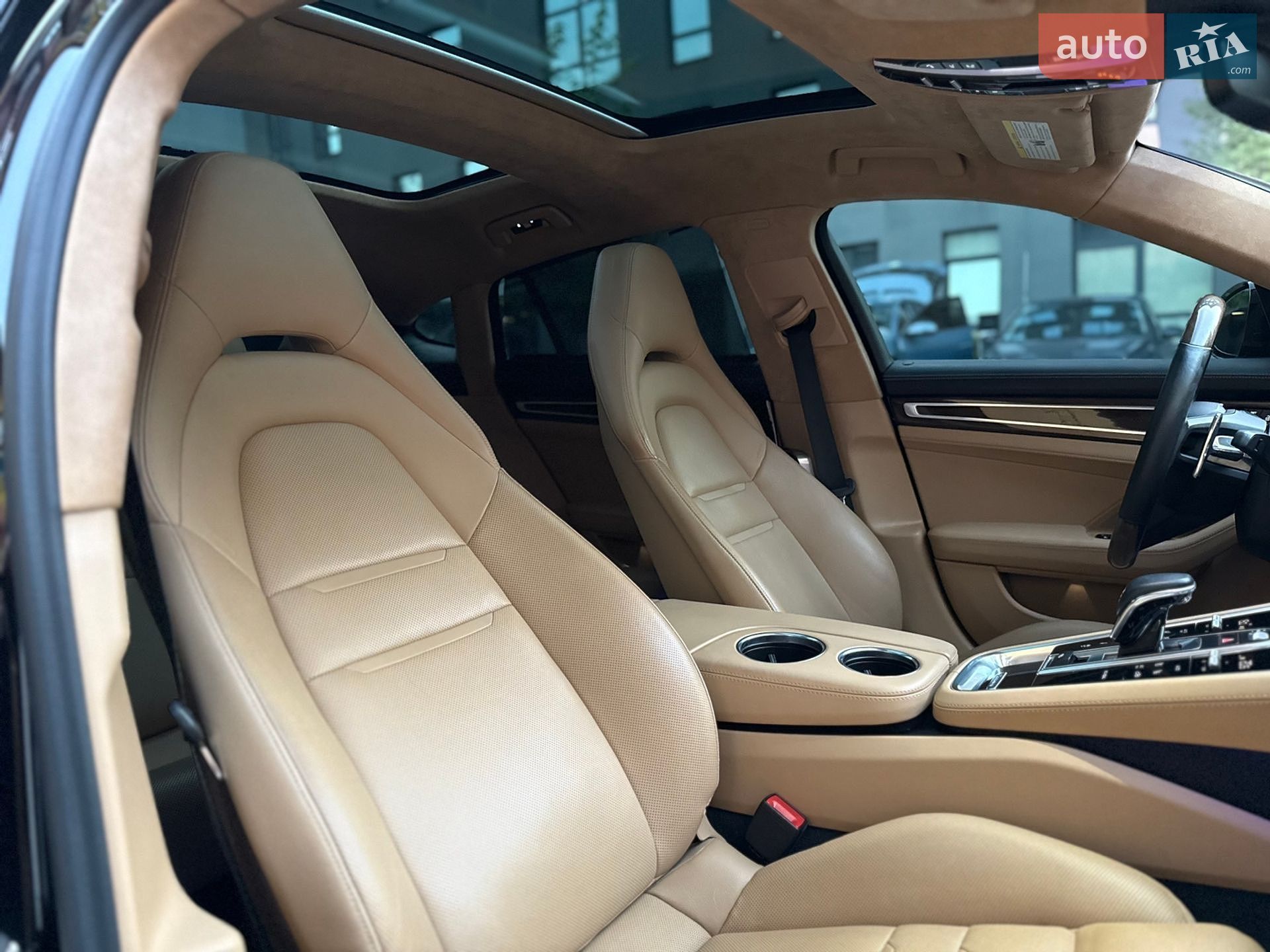 Porsche Panamera 2022 VIN WP0AJ2A78NL101575 фото оголошення 20 з 39