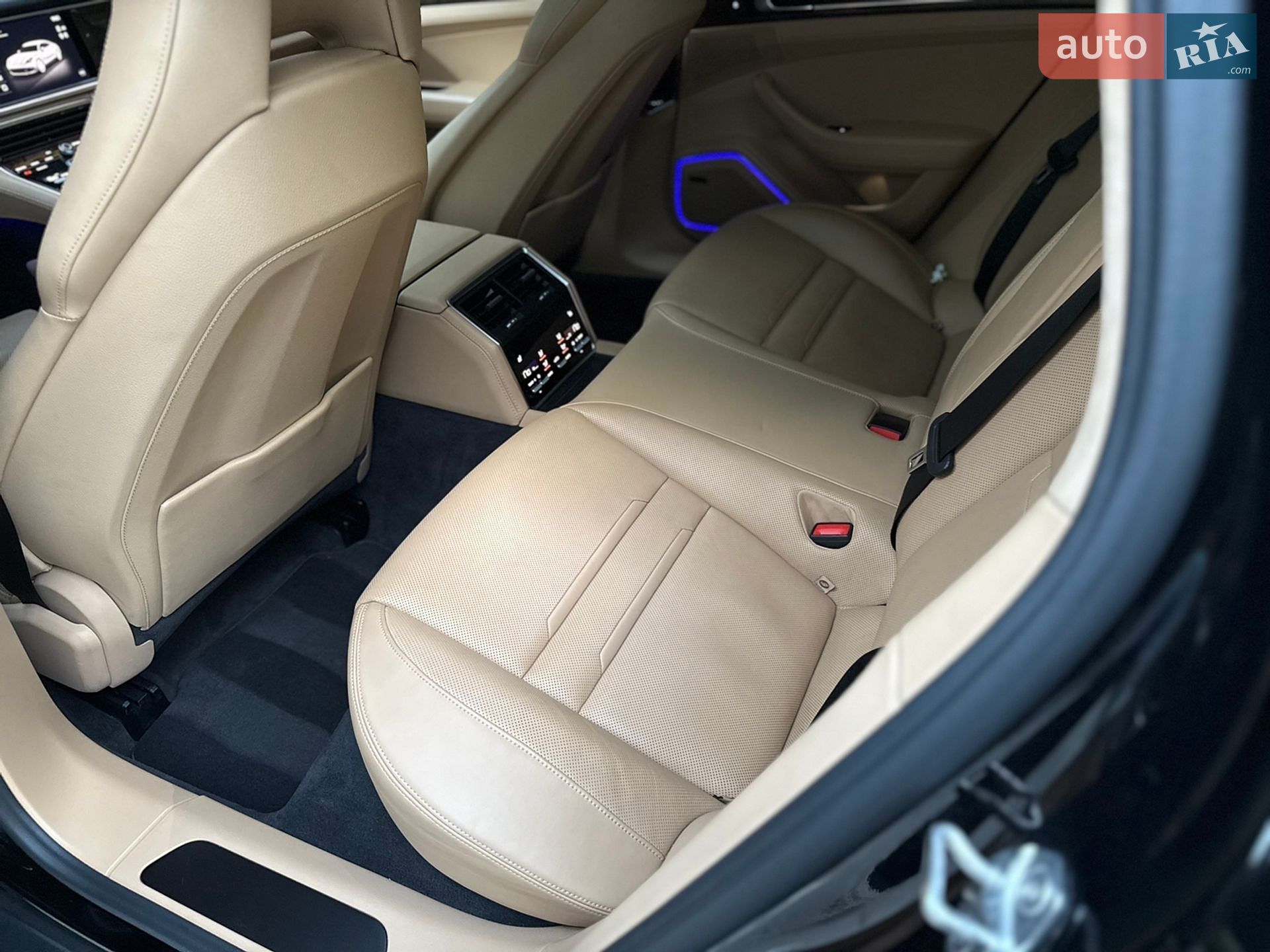 Porsche Panamera 2022 VIN WP0AJ2A78NL101575 фото оголошення 29 з 39