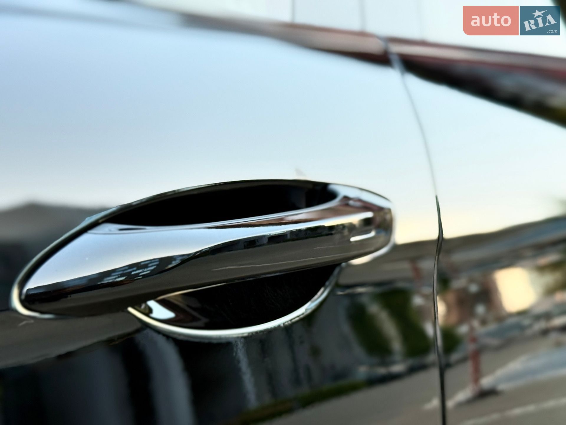 Porsche Panamera 2022 VIN WP0AJ2A78NL101575 фото оголошення 38 з 39